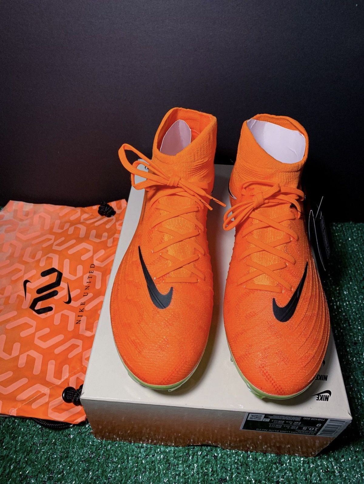 Nike Nike Phantom Luna Elite Football Boots Size US 9 / EU 42 - 2 Thumbnail