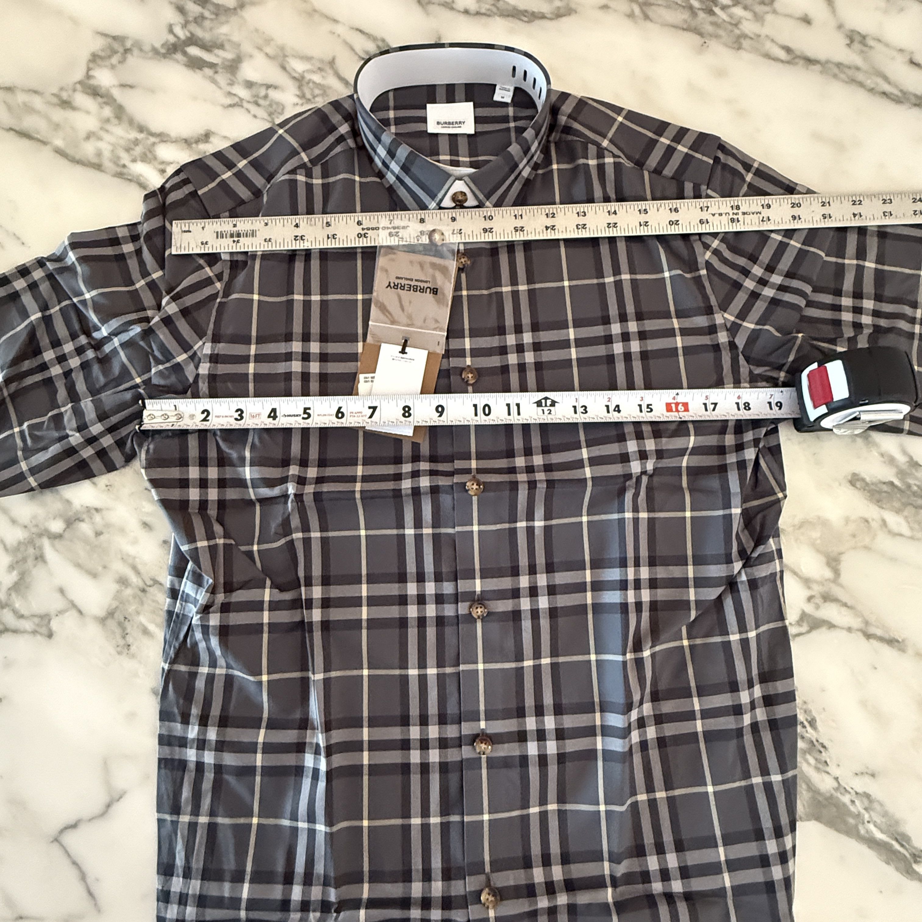 Burberry Burberry SHEFFORD Check Short Sleeve Shirt 8084691, MED Size US M / EU 48-50 / 2 - 10 Thumbnail
