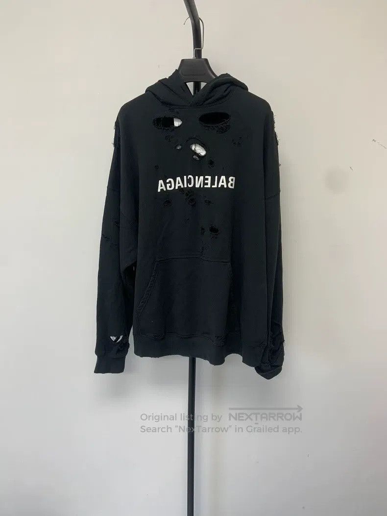 Balenciaga Balenciaga Ripped Hooded Sweatshirt Size US M / EU 48-50 / 2 - 1 Thumbnail