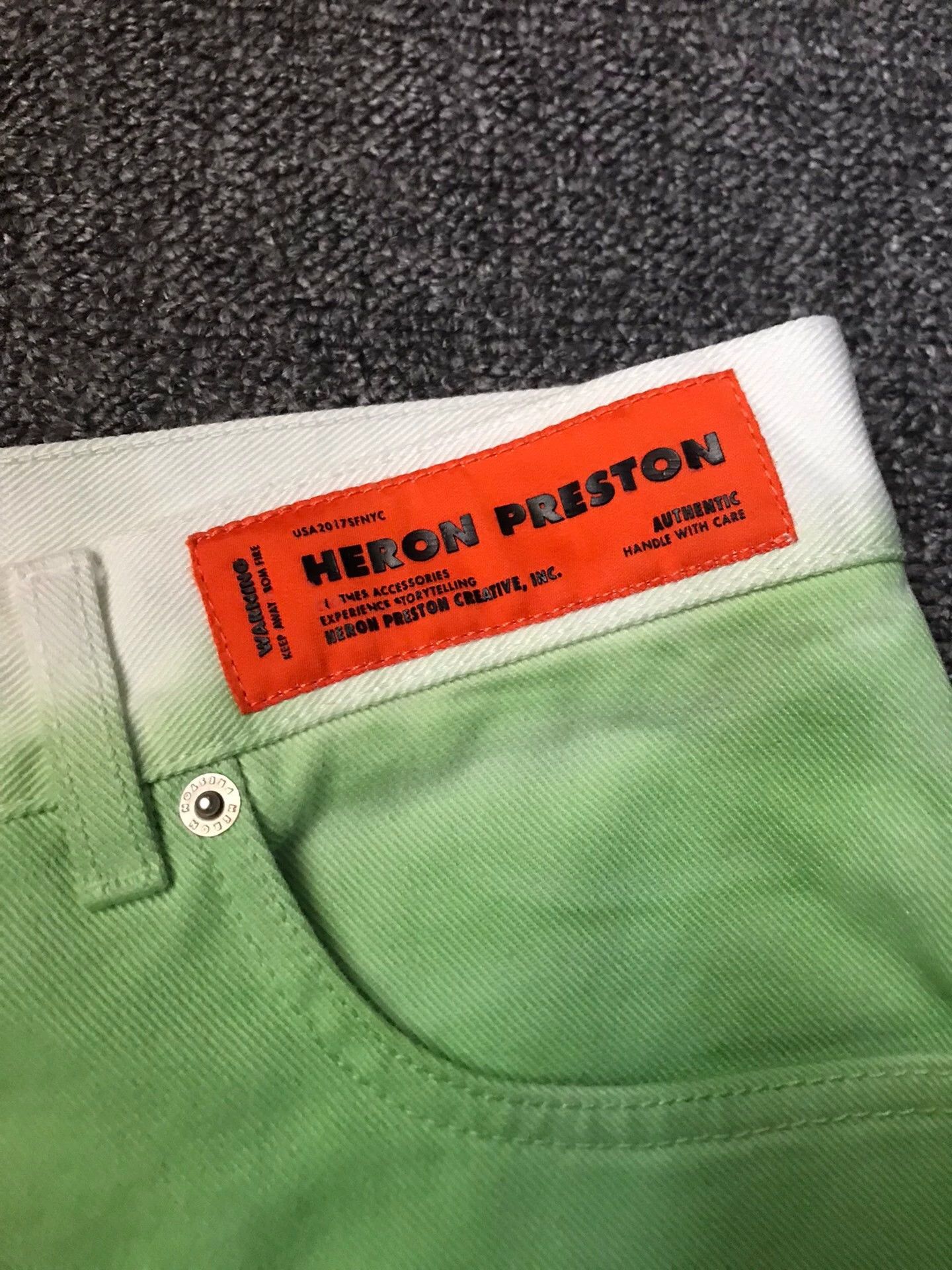Heron Preston Heron Preston White Green Gradient Dye Straight Pant 33 Size US 33 - 5 Thumbnail