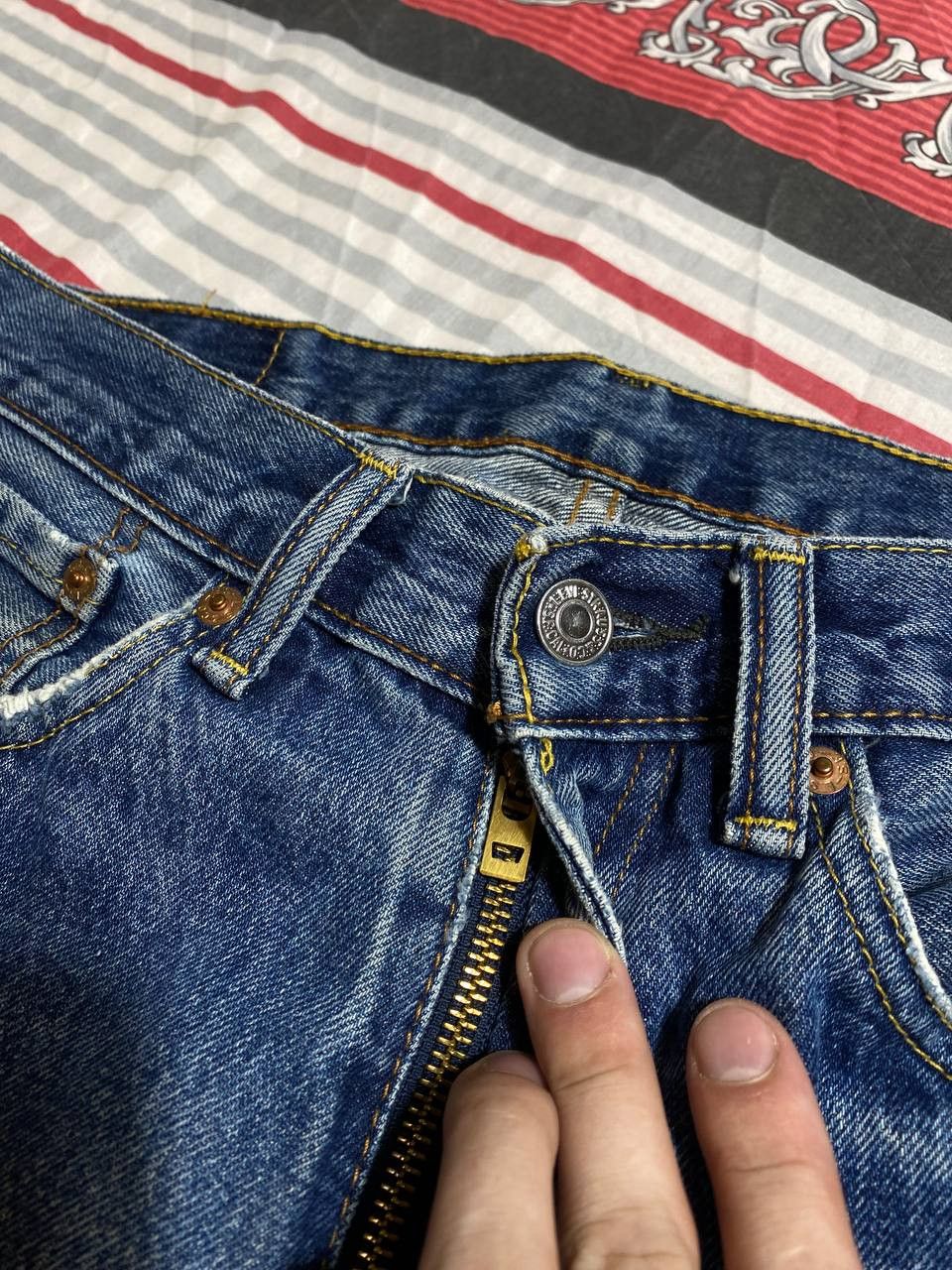 Levi's × Vintage Vintage Levi's 505 Signature Released Hem Jeans Size US 34 / EU 50 - 5 Thumbnail