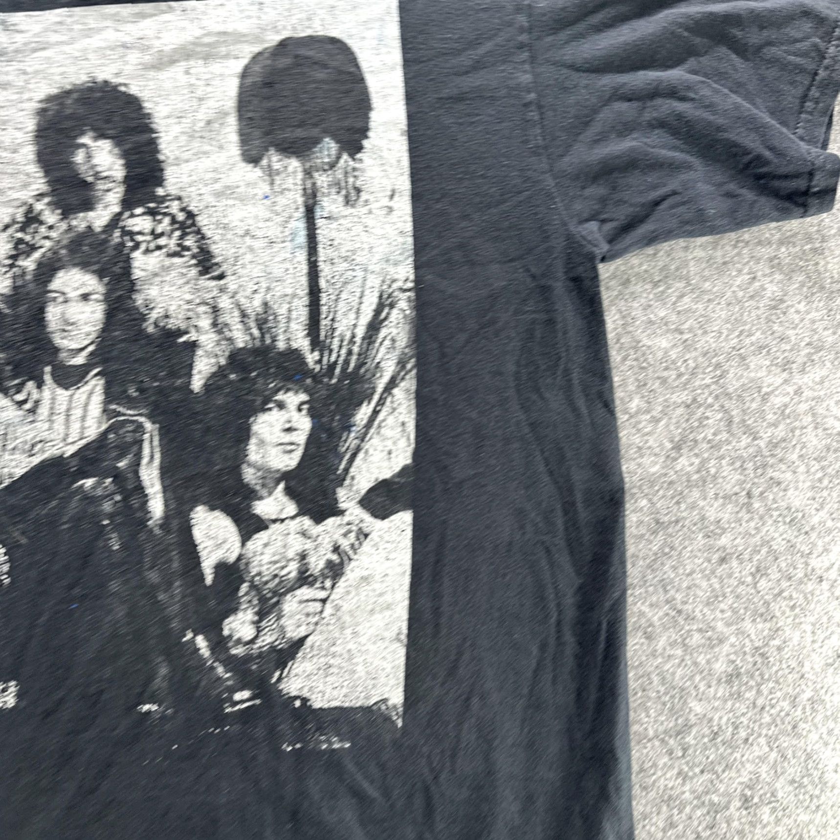 Vintage Rock Band Graphic Shirt Mens Medium Black Photo Print Vintage Style Tee Size US M / EU 48-50 / 2 - 6 Thumbnail