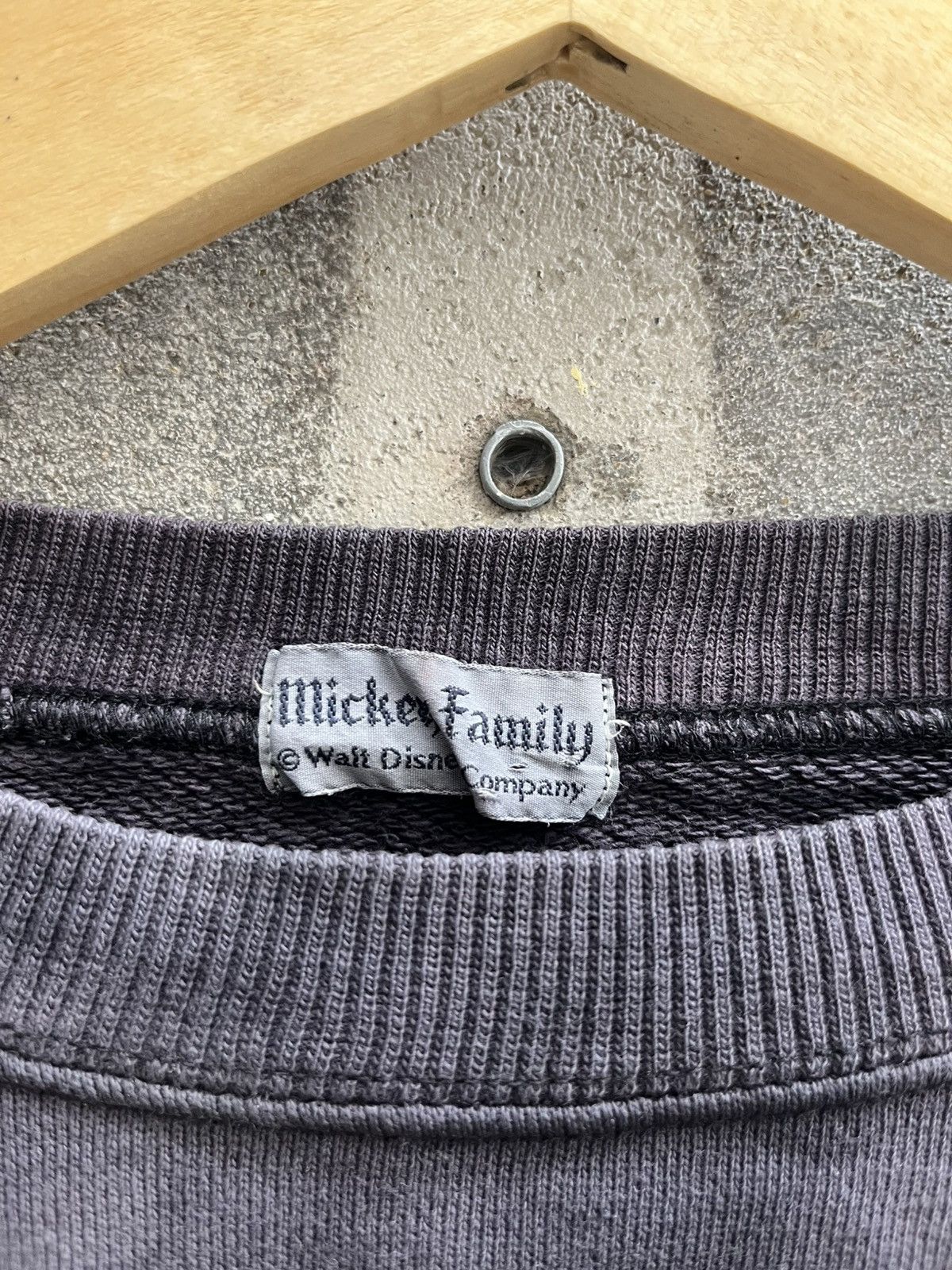 Japanese Brand Vintage Disney Mickey Mouse Faded Sweatshirt Size US XXL / EU 58 / 5 - 9 Thumbnail