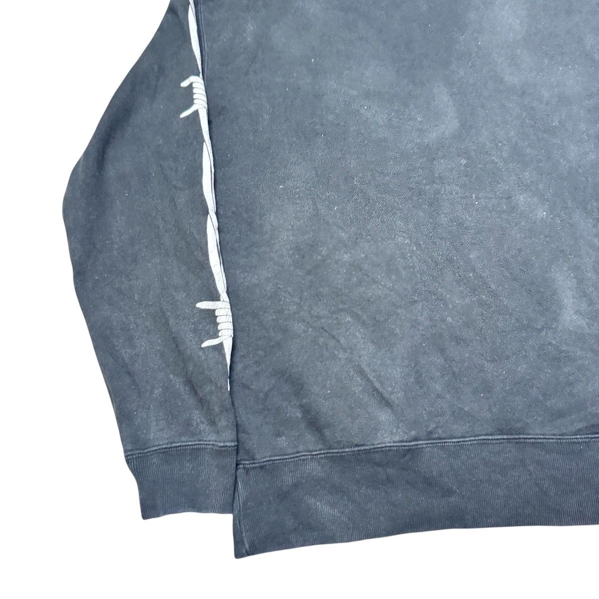 G.V.G.V. Nakid By GVGV Wellcome To Joy Division Hoodie Size US M / EU 48-50 / 2 - 6 Thumbnail