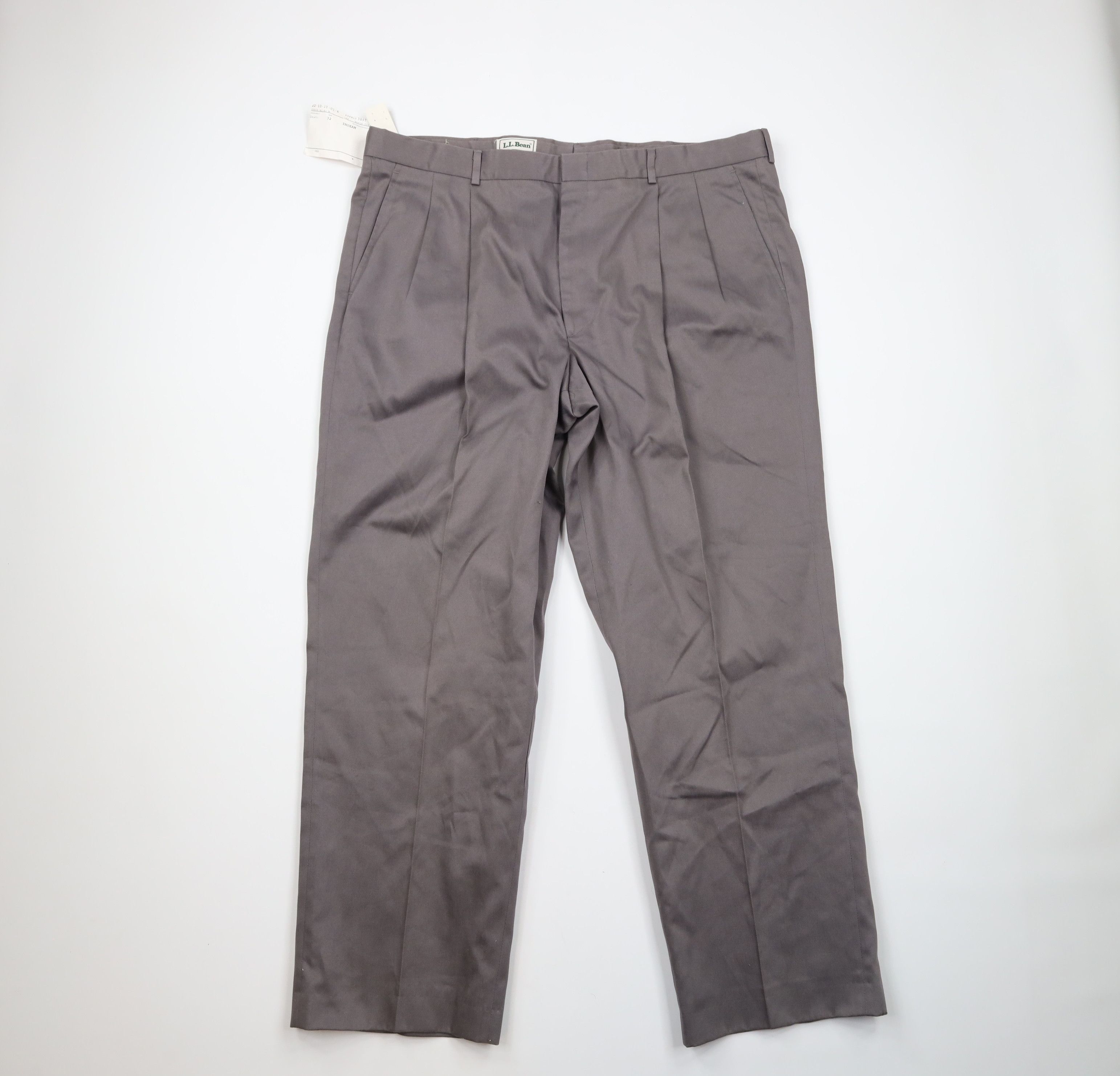 image of L L Bean x Vintage Deadstock Vintage 90's Ll Bean Wide Leg Chino Pants Gray Usa in Grey (Size 41)