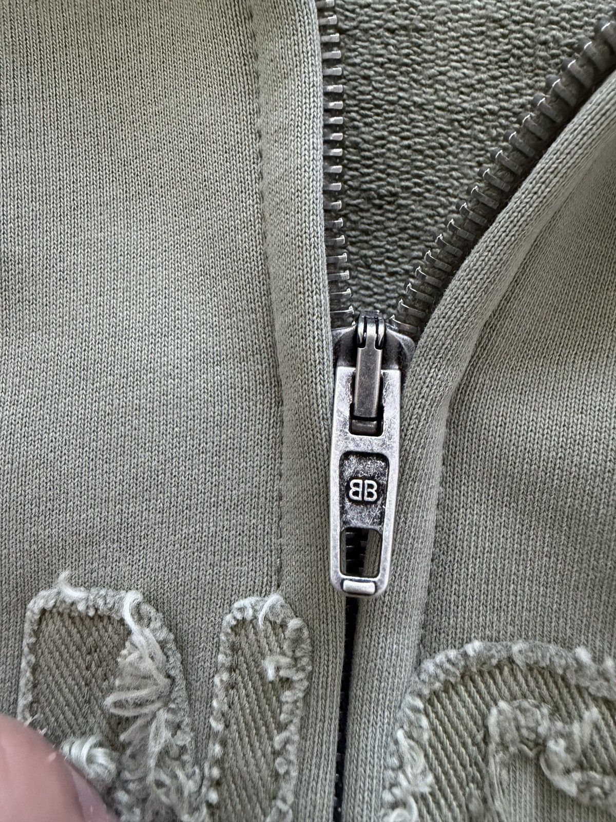 Balenciaga Balenciaga Embroidered Logo Zip Up Size US S / EU 44-46 / 1 - 2 Thumbnail