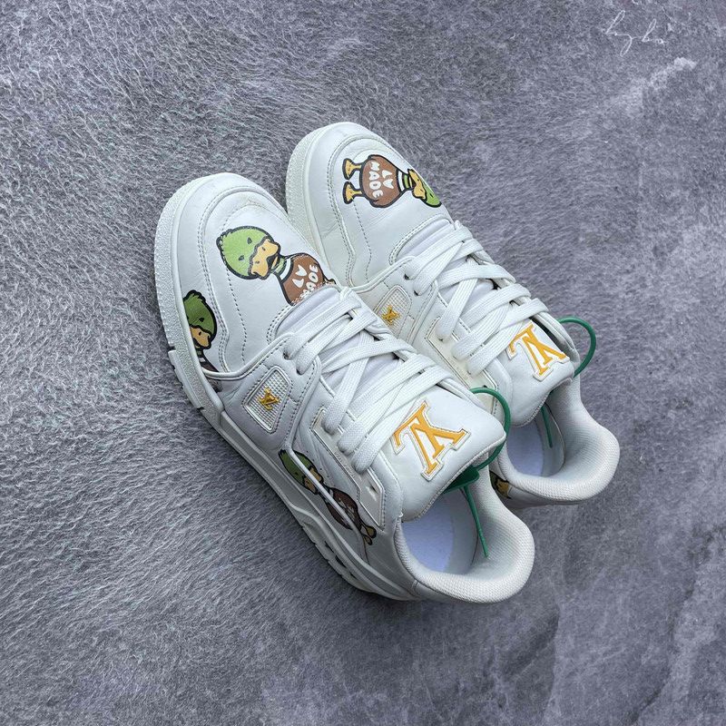 Louis Vuitton Nigo x Louis Vuitton Trendy Low-Top Sneakers 0079 Size US 7.5 / EU 40-41 - 1 Thumbnail