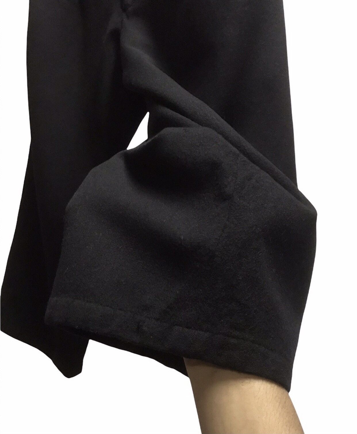 Yohji Yamamoto Yohji Yamamoto Cropped 3q Pants Size US 30 / EU 46 - 16 Thumbnail