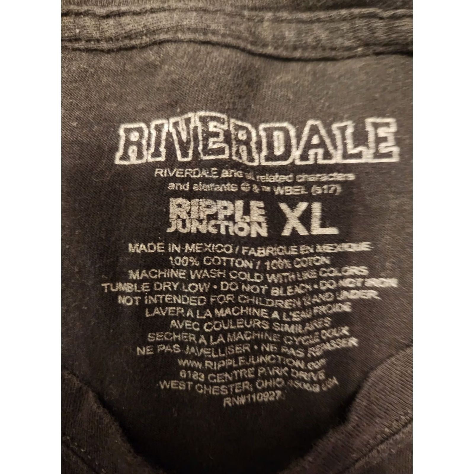 Vintage Riverdale T Shirt Womens XL Black Jughead And Betty Neon Milkshake Print Size XL / US 12-14 / IT 48-50 - 2 Thumbnail