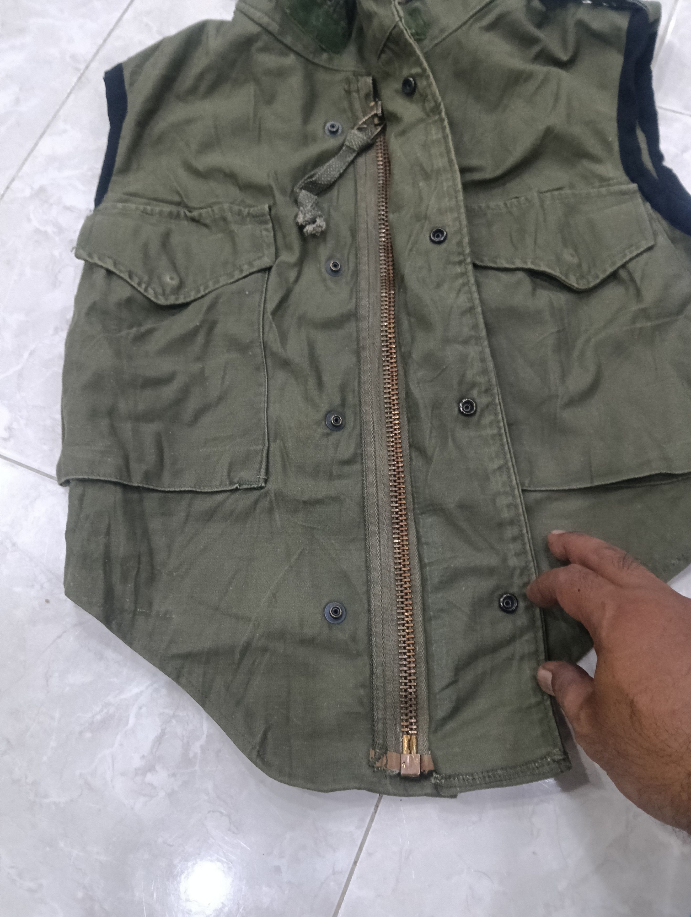 Army Of Me True OG M65 Sleeveless Jacket By The Reformation Size US S / EU 44-46 / 1 - 4 Thumbnail