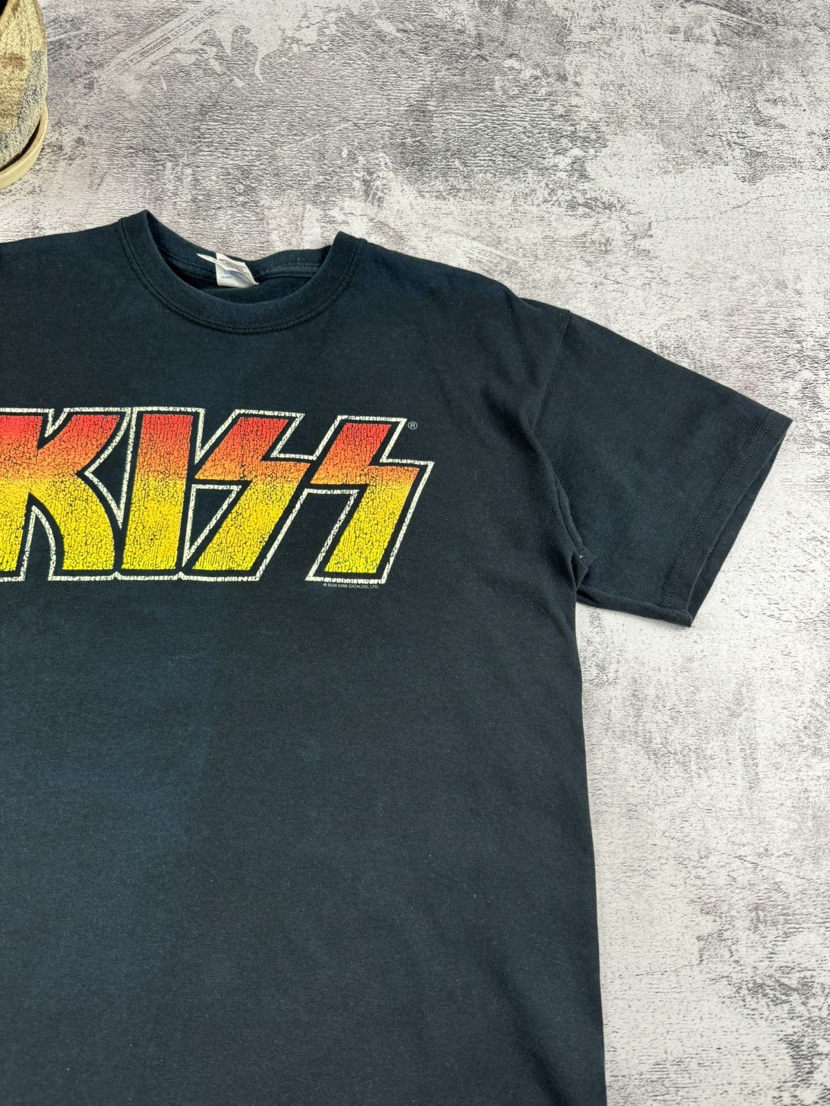Band Tees Vintage 90S Kiss 2003 Retro Punk Tour Merch Devil Tee T Shirt Size US M / EU 48-50 / 2 - 5 Thumbnail