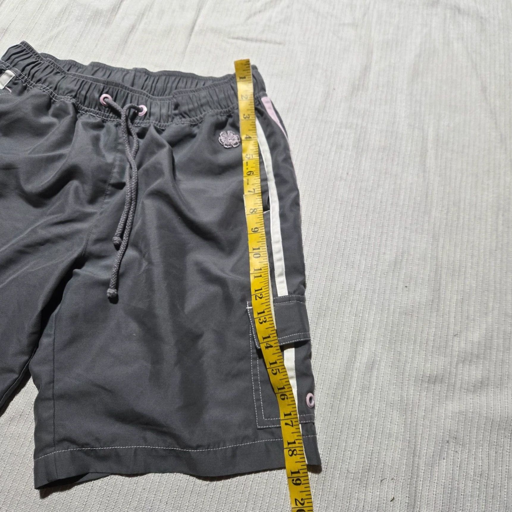 Vintage Fu-Da Gray Swim Trunks Shorts Men’s M Medium Adult Bermuda Beach Quick Dry Pockets Drawstring Polyester White Size US 31 - 4 Thumbnail