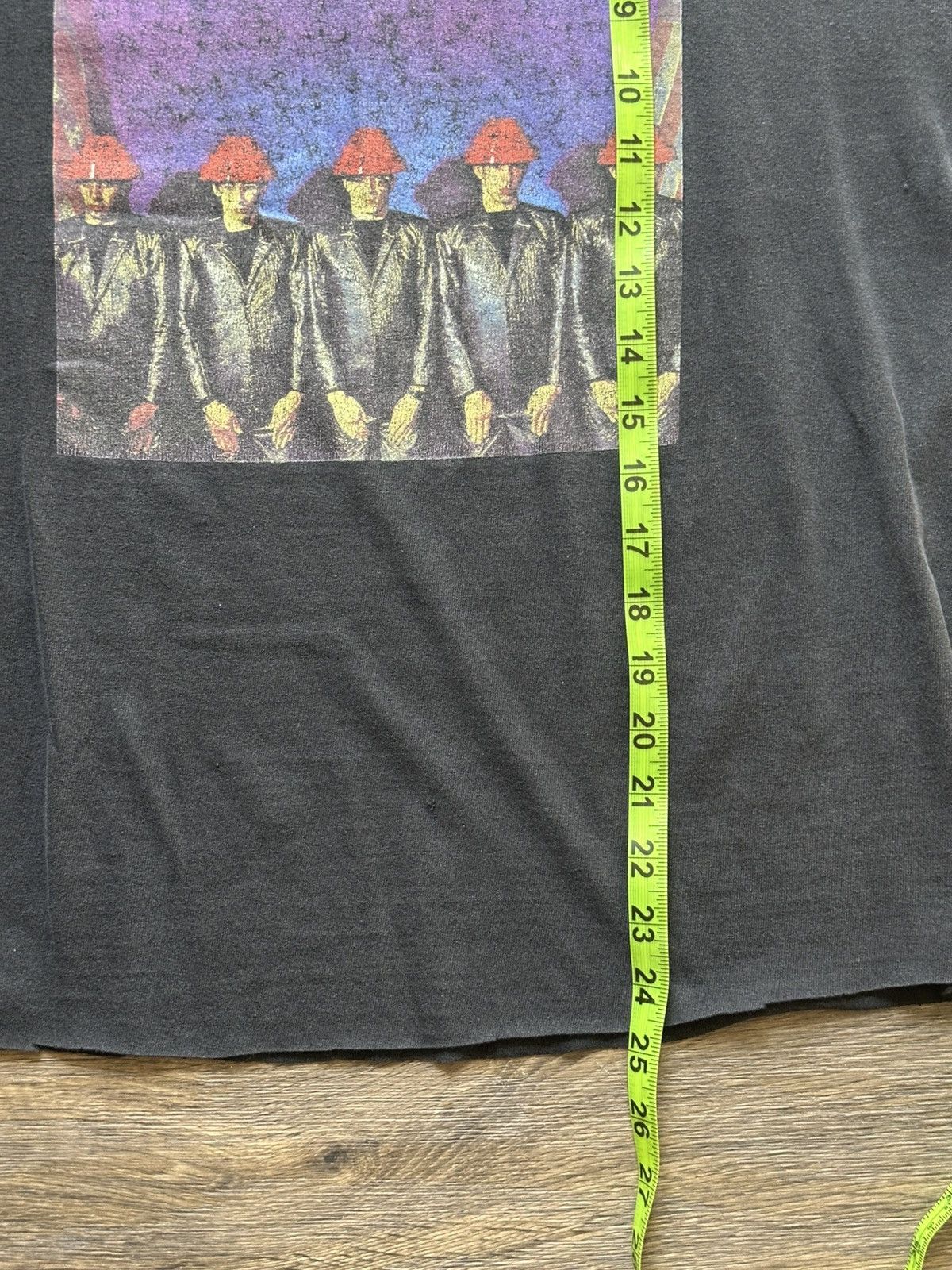 Vintage Vintage Black 90s Devo band tee Size US M / EU 48-50 / 2 - 5 Thumbnail