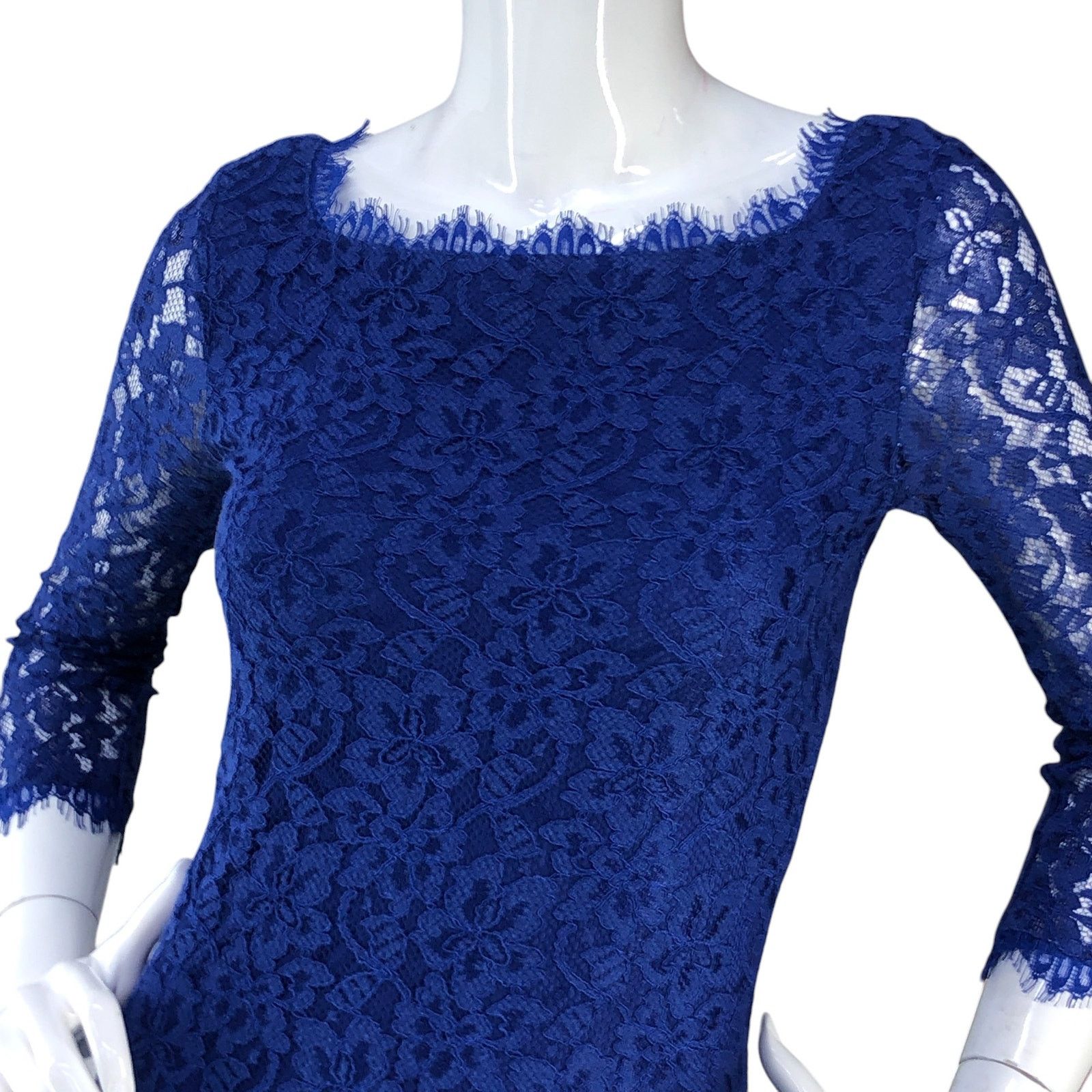 Diane von Furstenberg Diane Von Furstenberg DVF Size 2 Dress Zarita Lace Blue Size XS / US 0-2 / IT 36-38 - 2 Thumbnail
