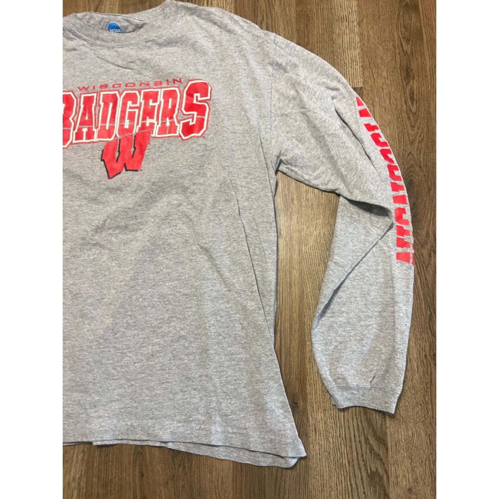 NCAA NCAA Shirt, Men’s XL, Gray, Long Sleeve, Wisconsin Badger, Crew Neck, Cotton, Machine Washable, Regular Fit, Solid, T-Shirt, Department: Men Size US XL / EU 56 / 4 - 4 Thumbnail