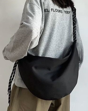 Japanese Brand × Vintage Outdoor utility grunge y2k rope strap crossbody hobo bag Size ONE SIZE - 2 Thumbnail
