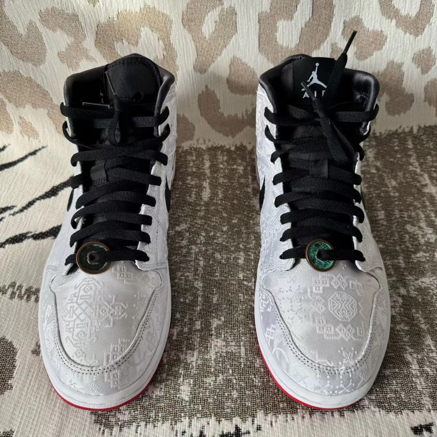 Nike CLOT x Air Jordan 1 Mid Fearless White Silk 45 Size US 11 / EU 44 - 2 Thumbnail