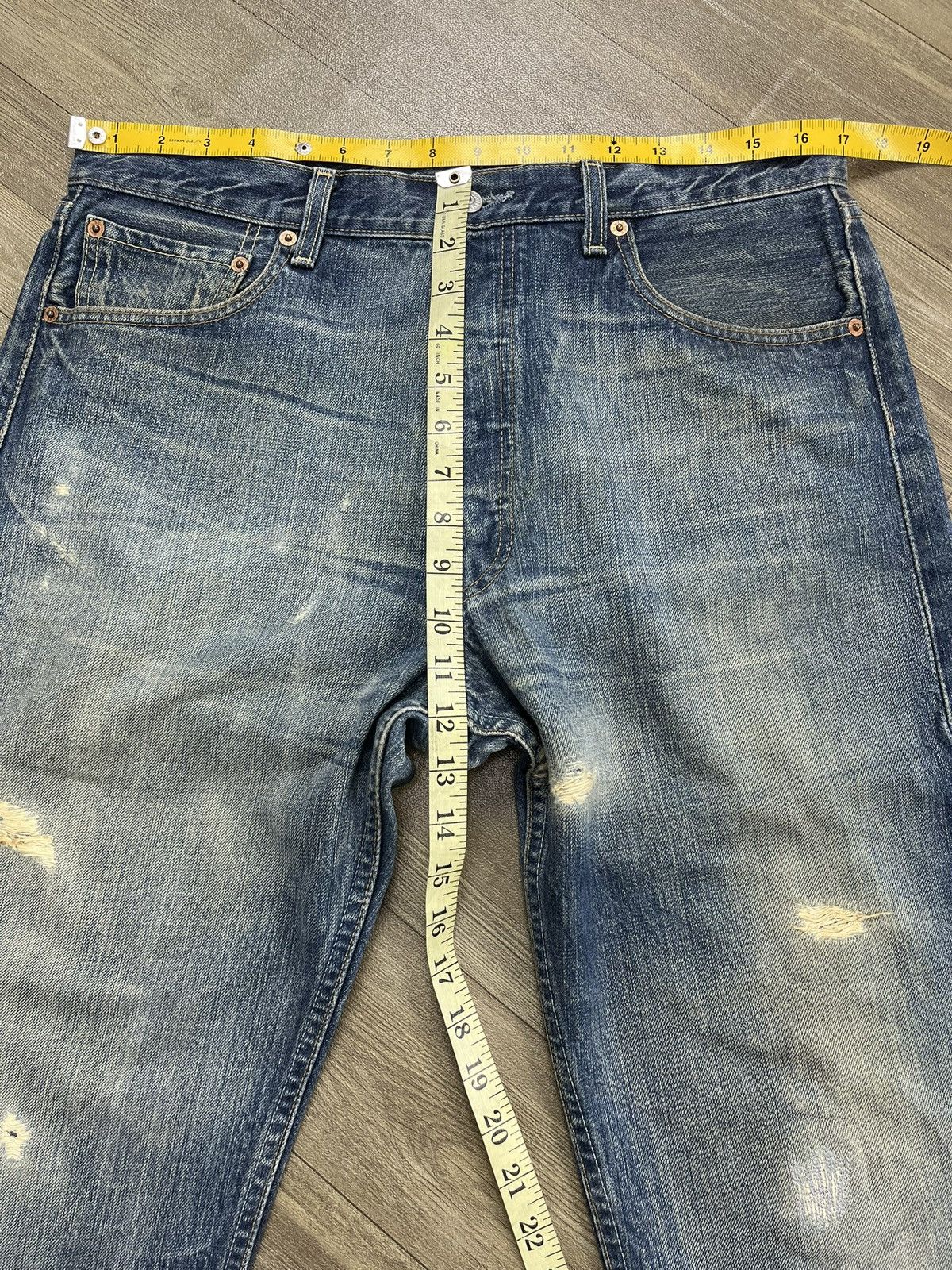 Levi's Vintage Clothing 🇹🇷1990s Vintage Levis 501 34x30 Distressed Faded Blue Jeans Size US 34 / EU 50 - 20 Thumbnail