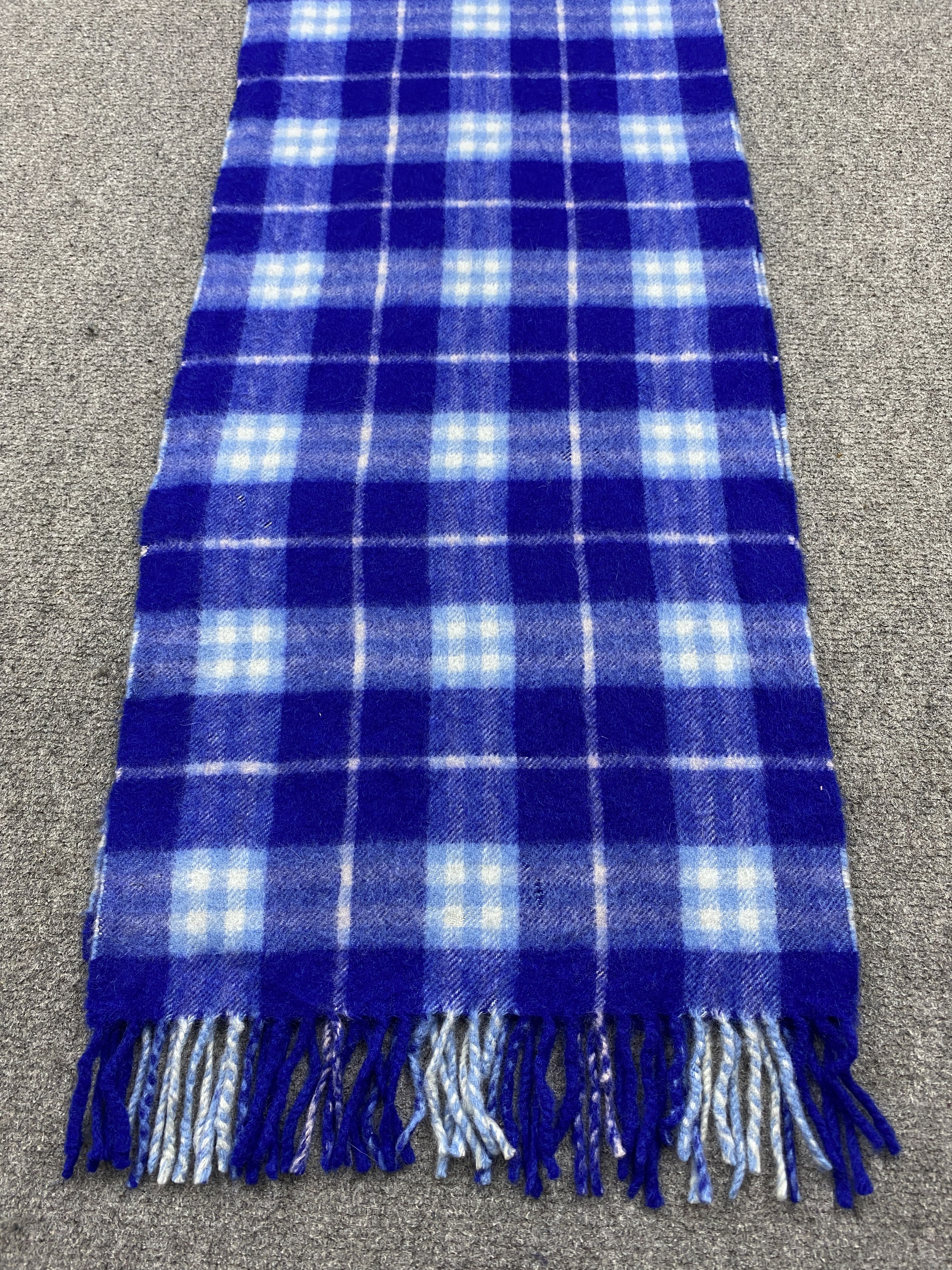 Burberry Burberry Cashmere Scarf / Muffler / Neckwear SC0176 Size ONE SIZE - 3 Thumbnail