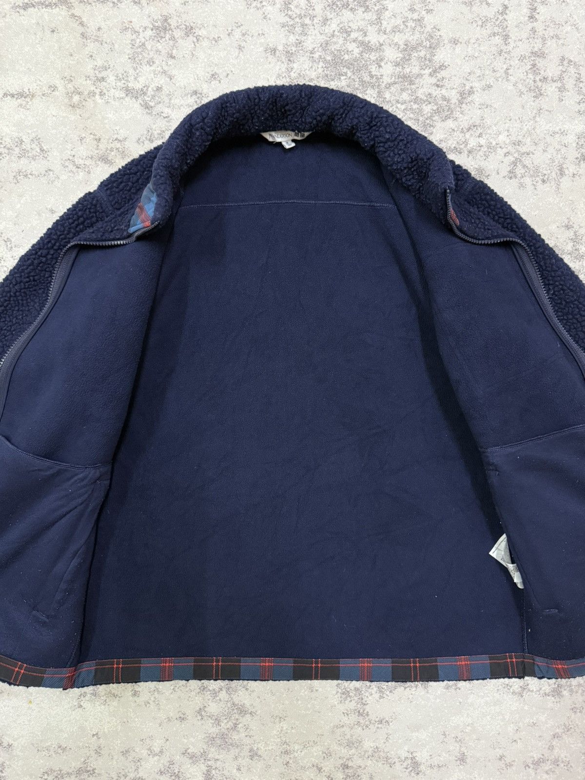 JW Anderson × Uniqlo Jw anderson uniqlo shearling sherpa fleece zip up sweater Size US S / EU 44-46 / 1 - 8 Thumbnail