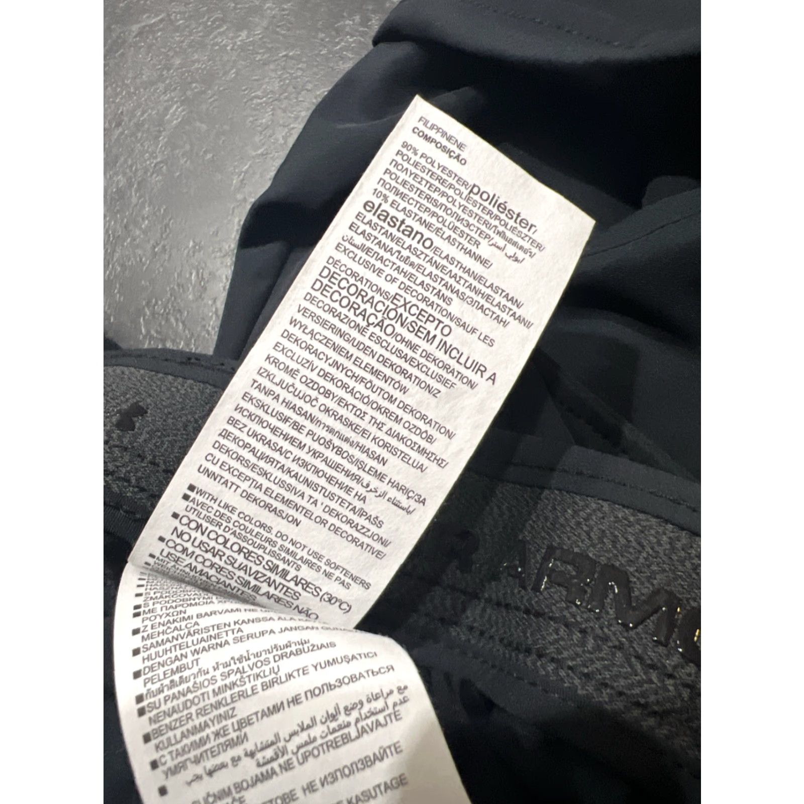 Under Armour Under Armour Dress Pants Golf Men's Black 36x30 Polyester Regular Regular Shirts? Size US 36 / EU 52 - 7 Thumbnail