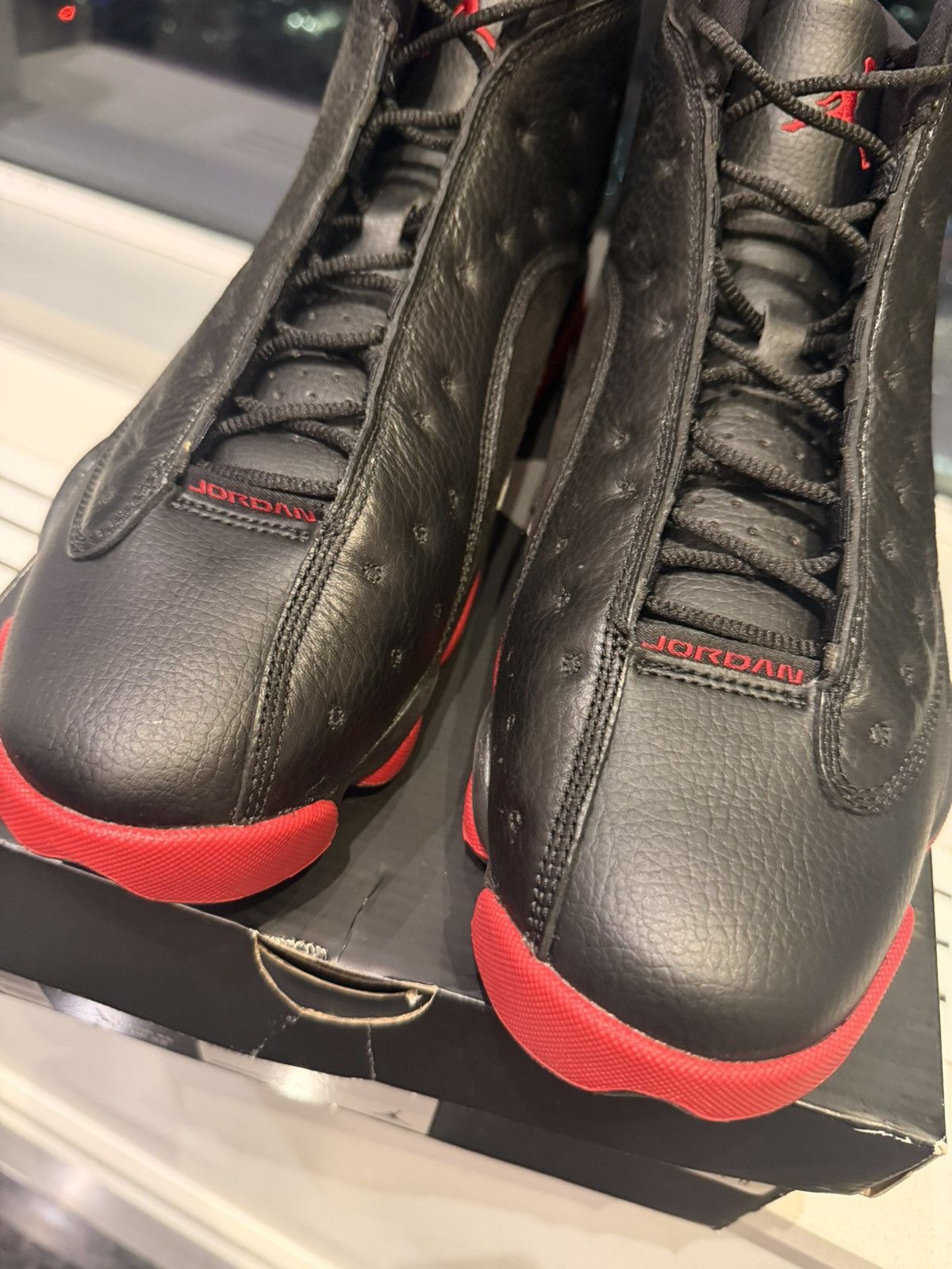 Jordan Brand 2014 Air Jordan XIII (13) Dirty Bred Size US 11 / EU 44 - 10 Thumbnail