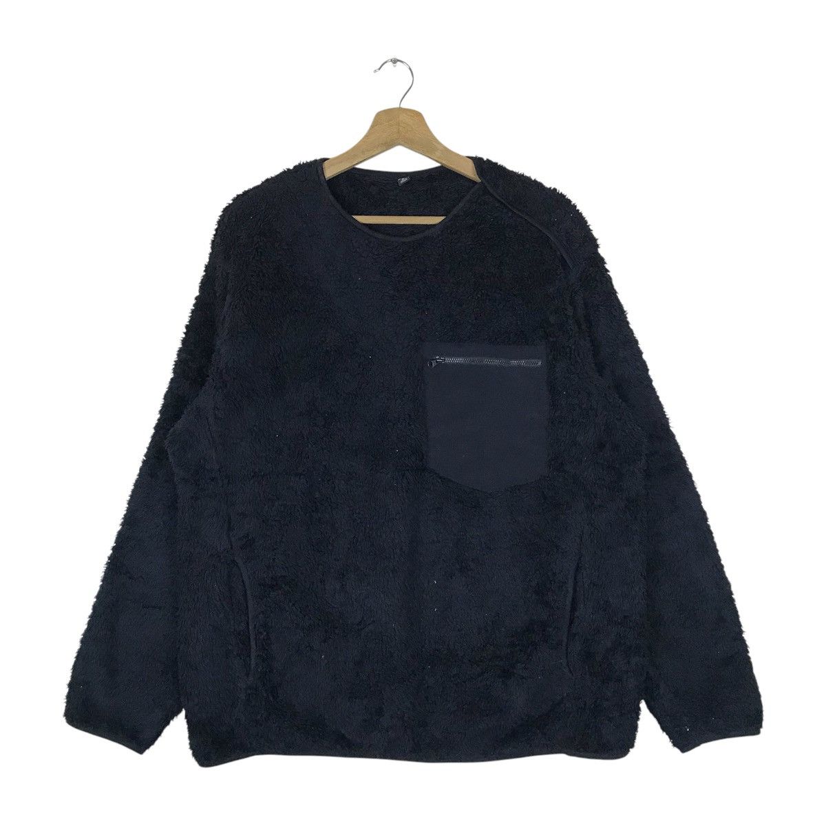 Uniqlo Uniqlo Single Pocket Pullover Jumper Sweatshirt Size US XL / EU 56 / 4 - 1 Thumbnail