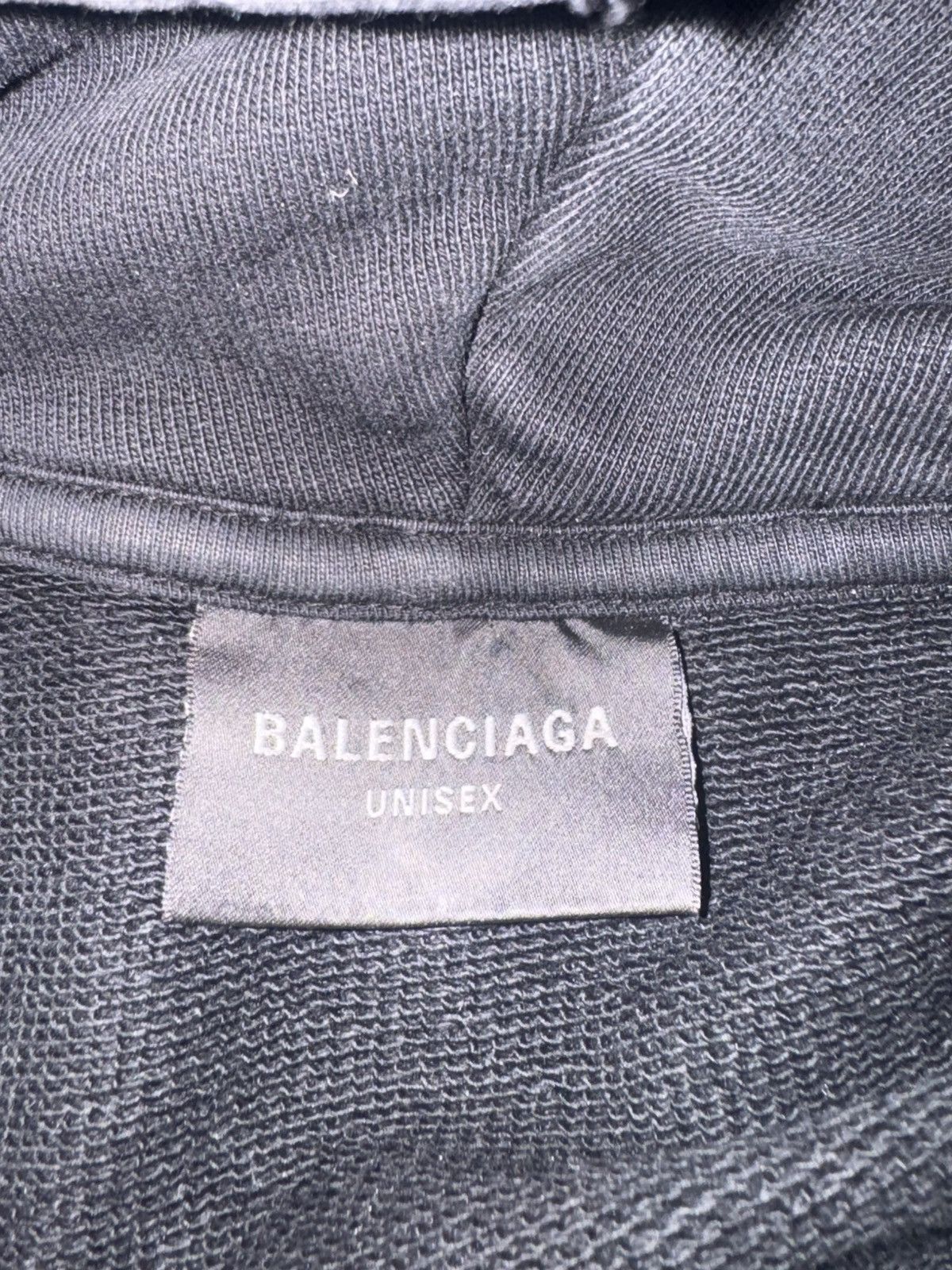 Balenciaga Balenciaga ‘Be Different’ Apple Hoodie Size US M / EU 48-50 / 2 - 6 Thumbnail