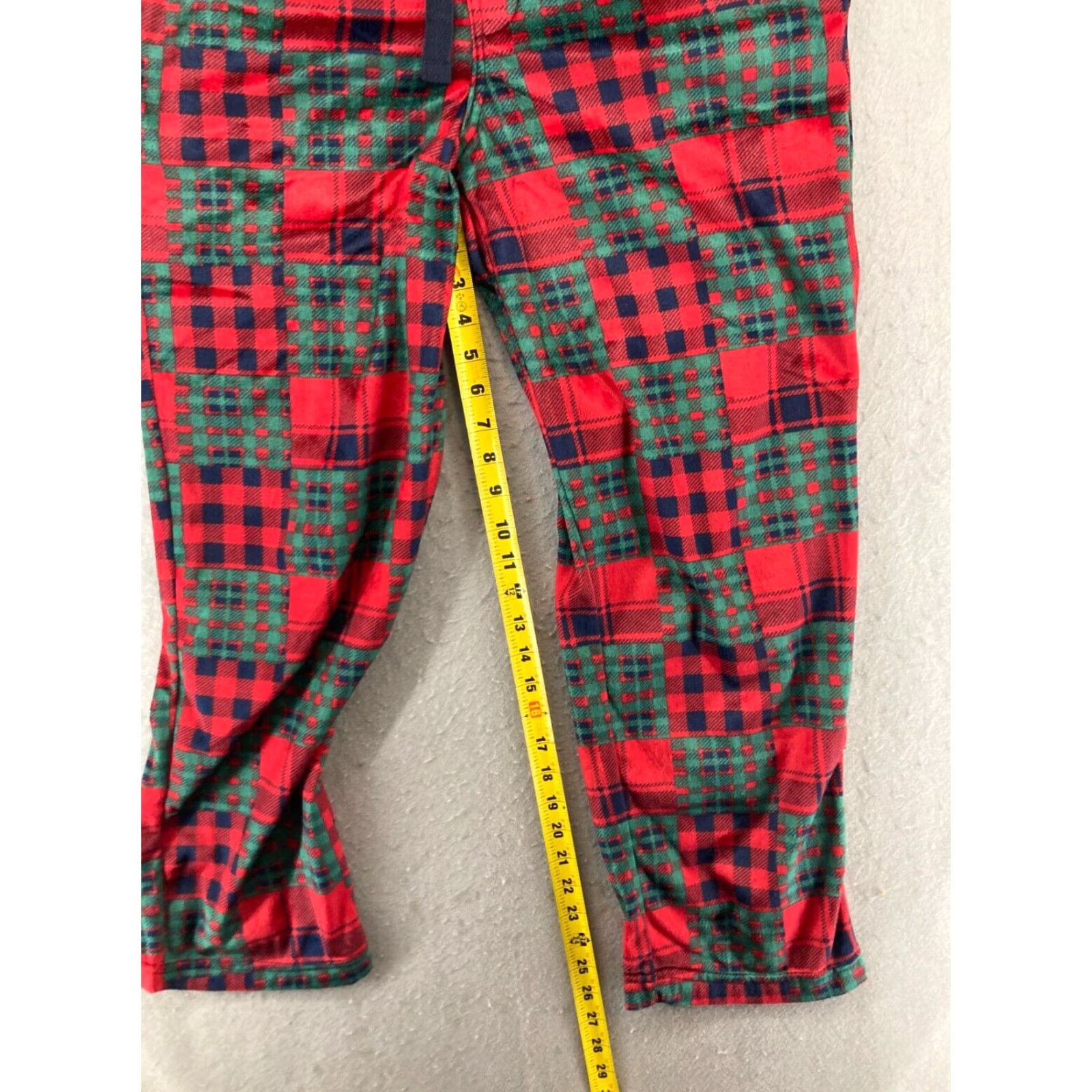 Vintage Saddlebred Mens Sleep Pants Small Red Plaid Patchwork Holiday Comfort Open Fly Lounge Pants S Mens Red Holiday Plaid Patchwork Cotton-Poly? Size US 29 - 4 Thumbnail