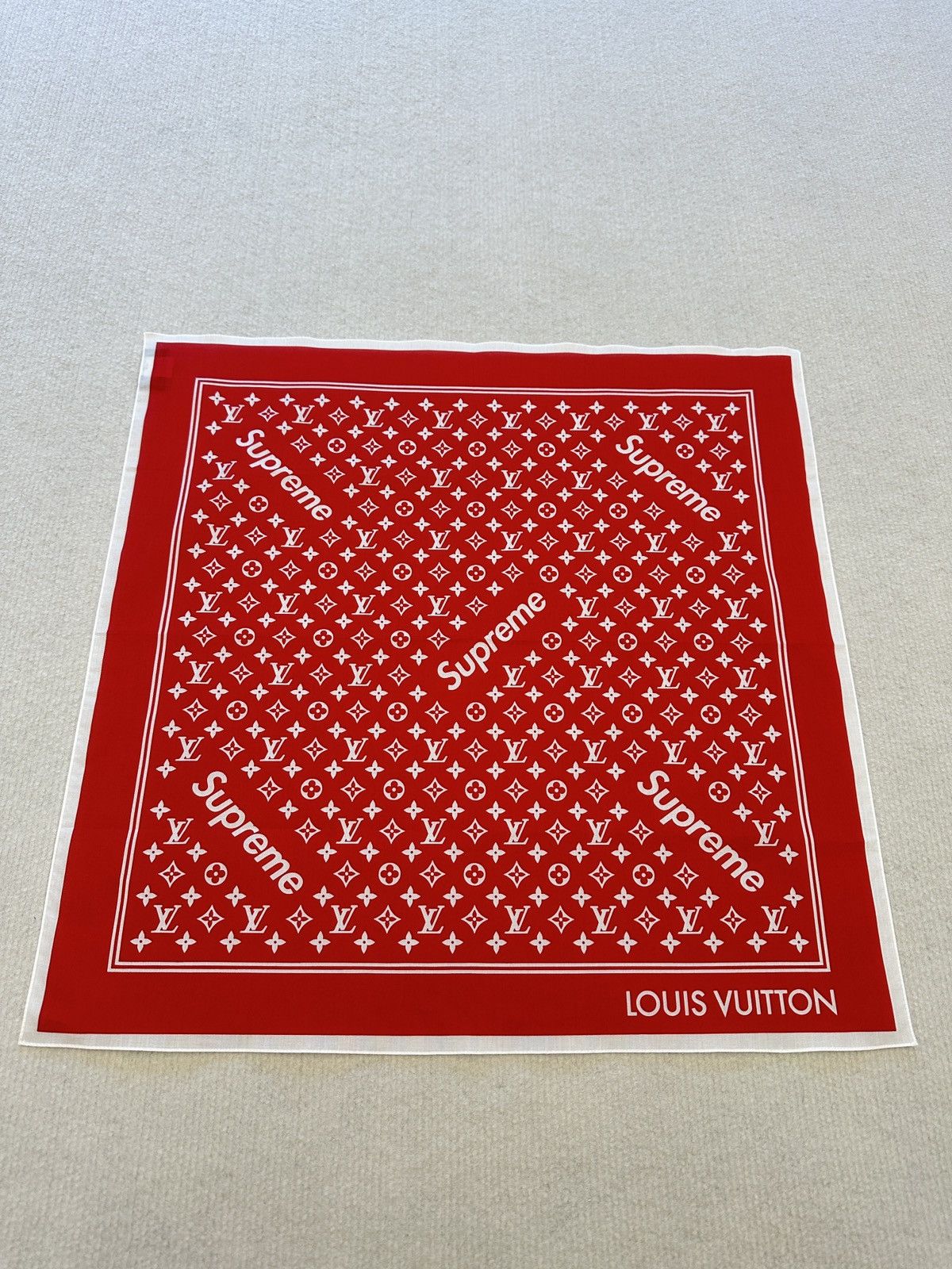 Bandana louis vuitton supreme best sale