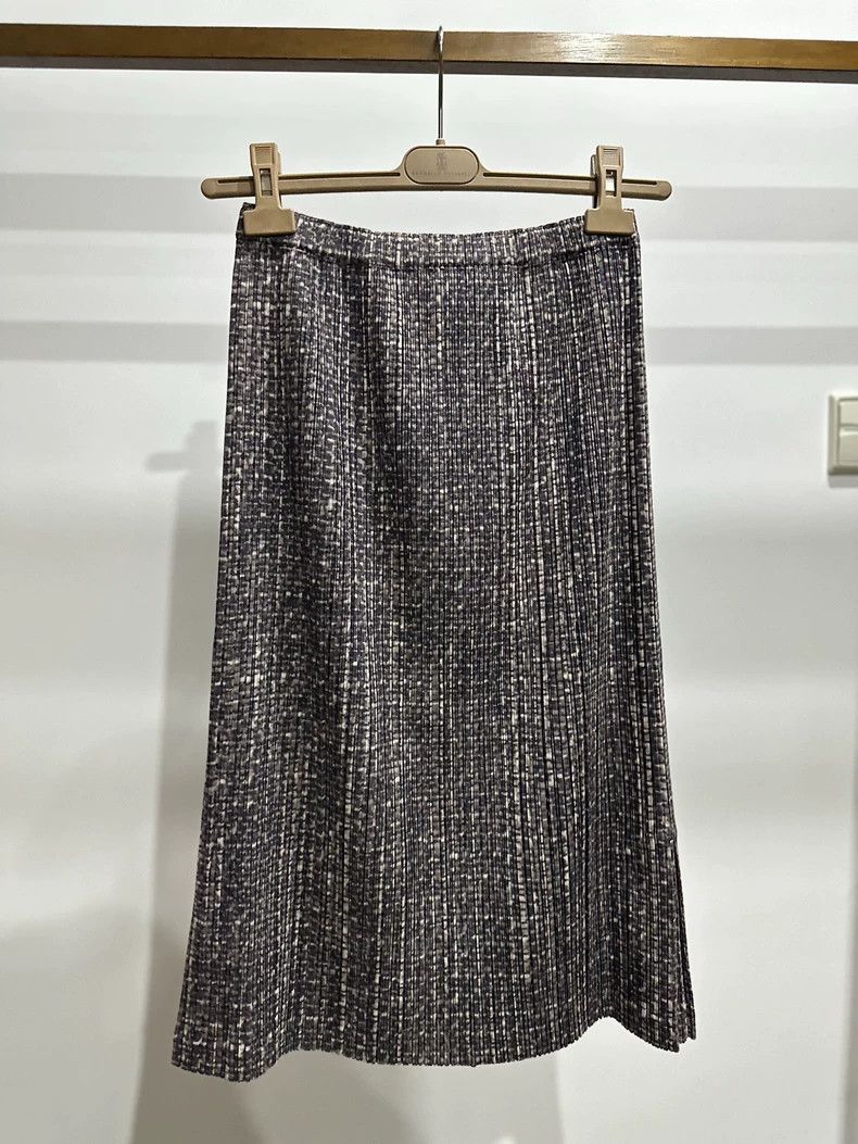Issey Miyake issey miyake size:4 Printed pleated skirt 2506-Nextarrow Size 42" / US 20 - 1 Thumbnail