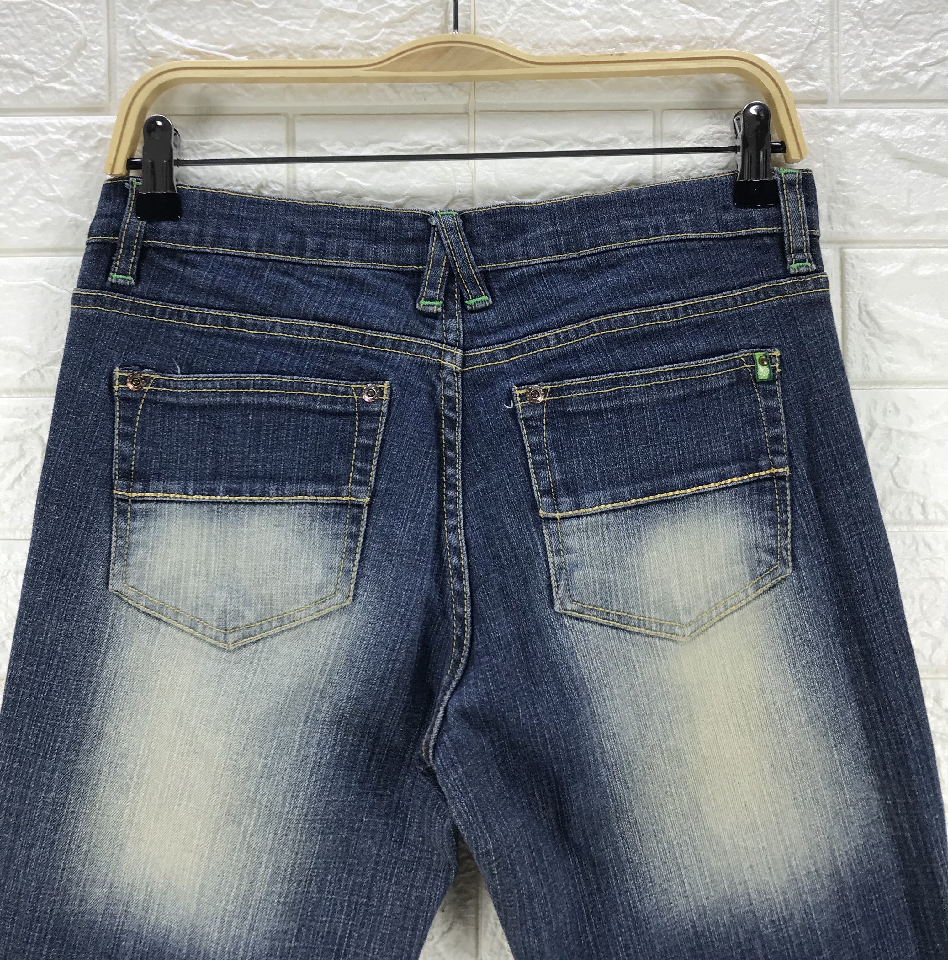 Southpole Vintage Southpole Embroidered Flare Jeans Size 30" / US 8 / IT 44 - 6 Thumbnail