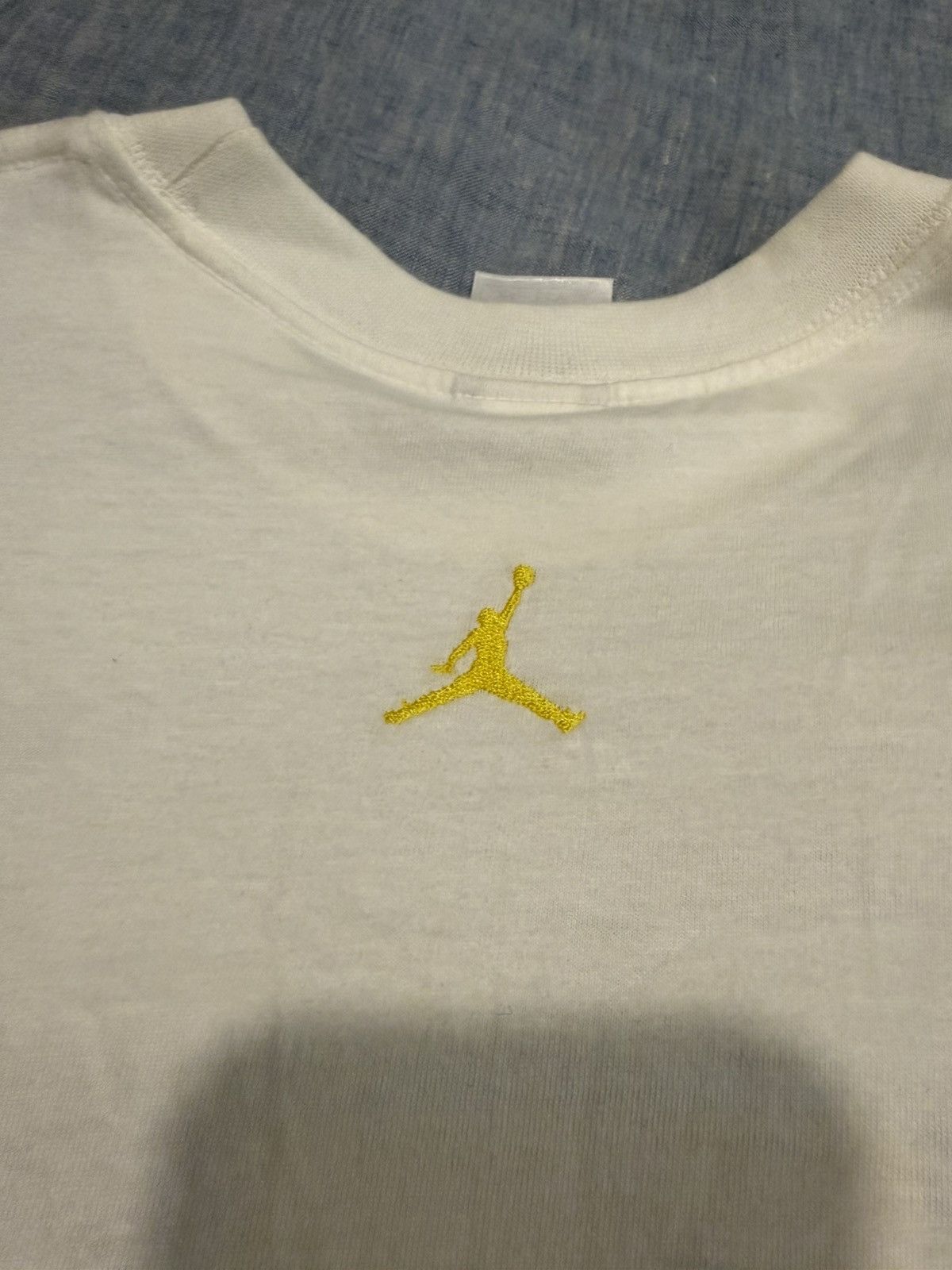 Jordan Brand Air Jordan Retro 4 Lightning Tour Yellow 2006 t-shirt RARE Size US L / EU 52-54 / 3 - 4 Thumbnail