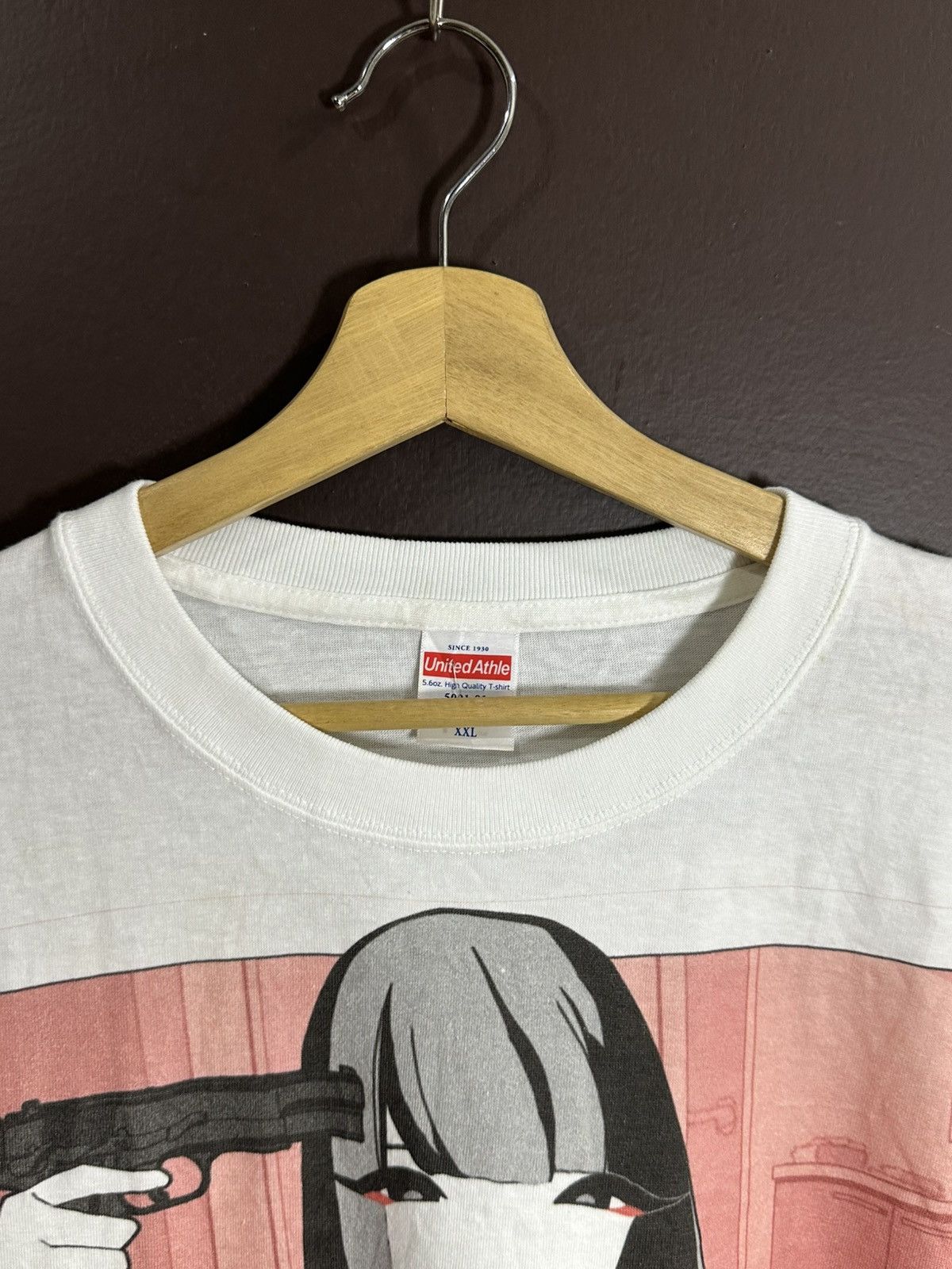Anime Vintage Y2K Avazure Pistol Kawaii Tshirt Anime Manga Size US XXL / EU 58 / 5 - 4 Thumbnail