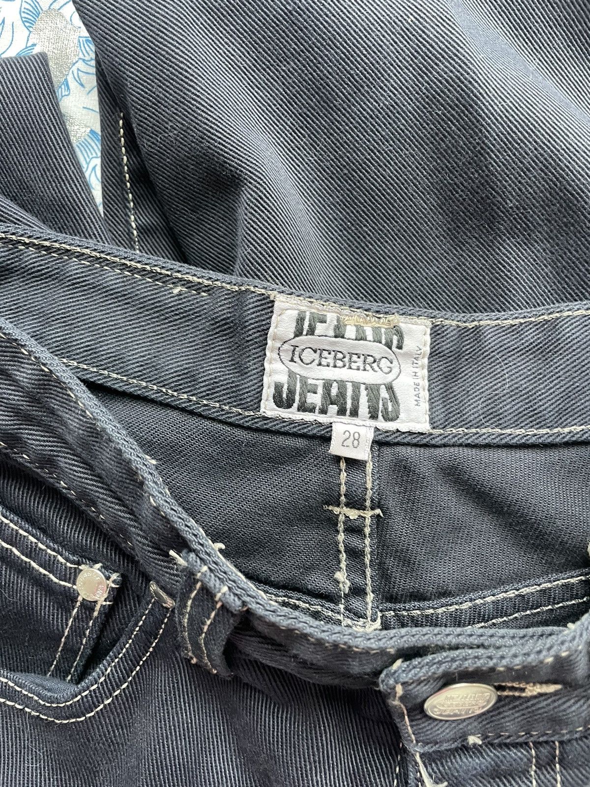 Iceberg IcebergxSnoopy jean Size 24" / US 00 / IT 34 - 20 Thumbnail