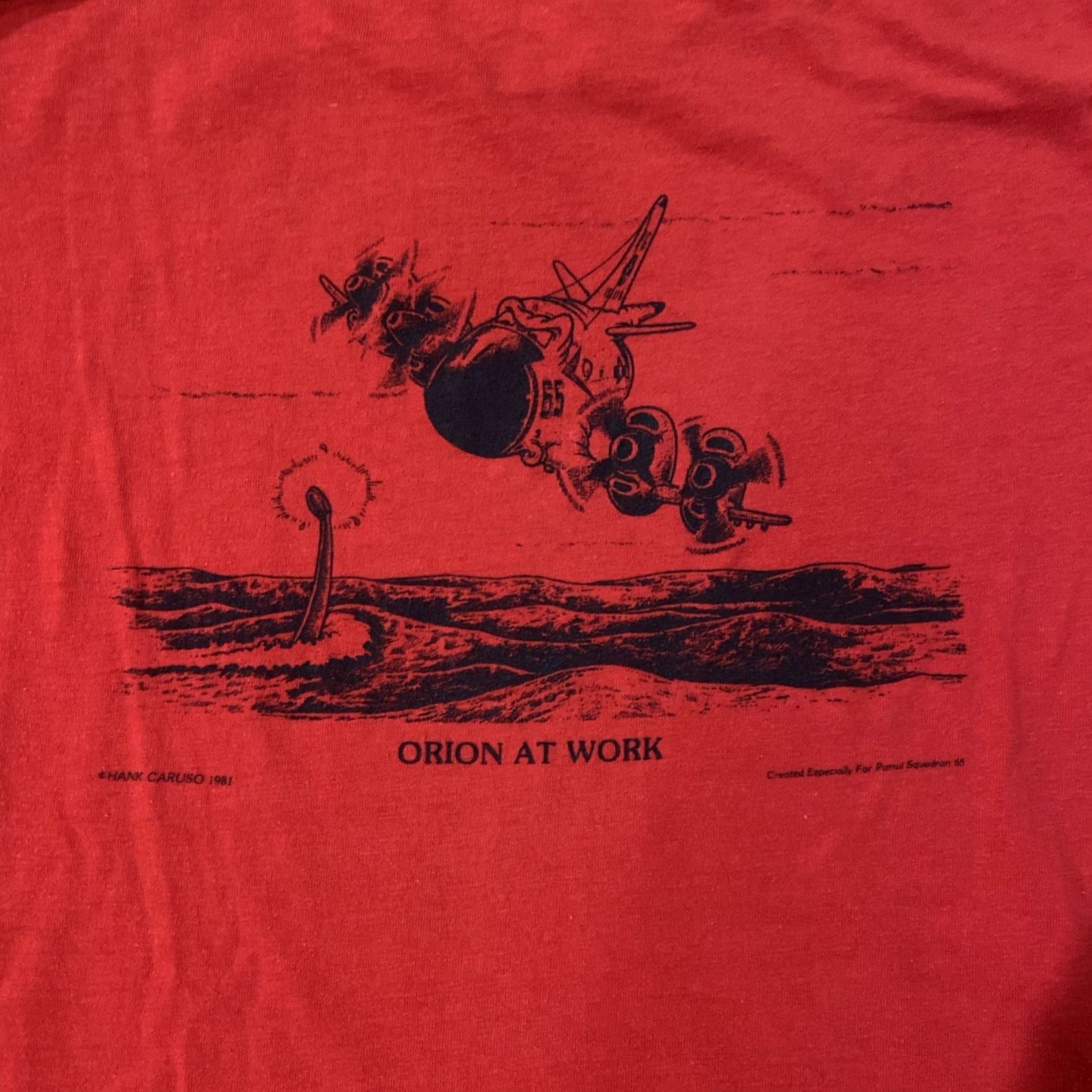 Port & Company Port & Company Hank Caruso Aerocatures '82 Aviation Art RedRun Short Sleeve Tee XL Men’s T-Shirt Red Size US 36 / EU 52 - 2 Thumbnail