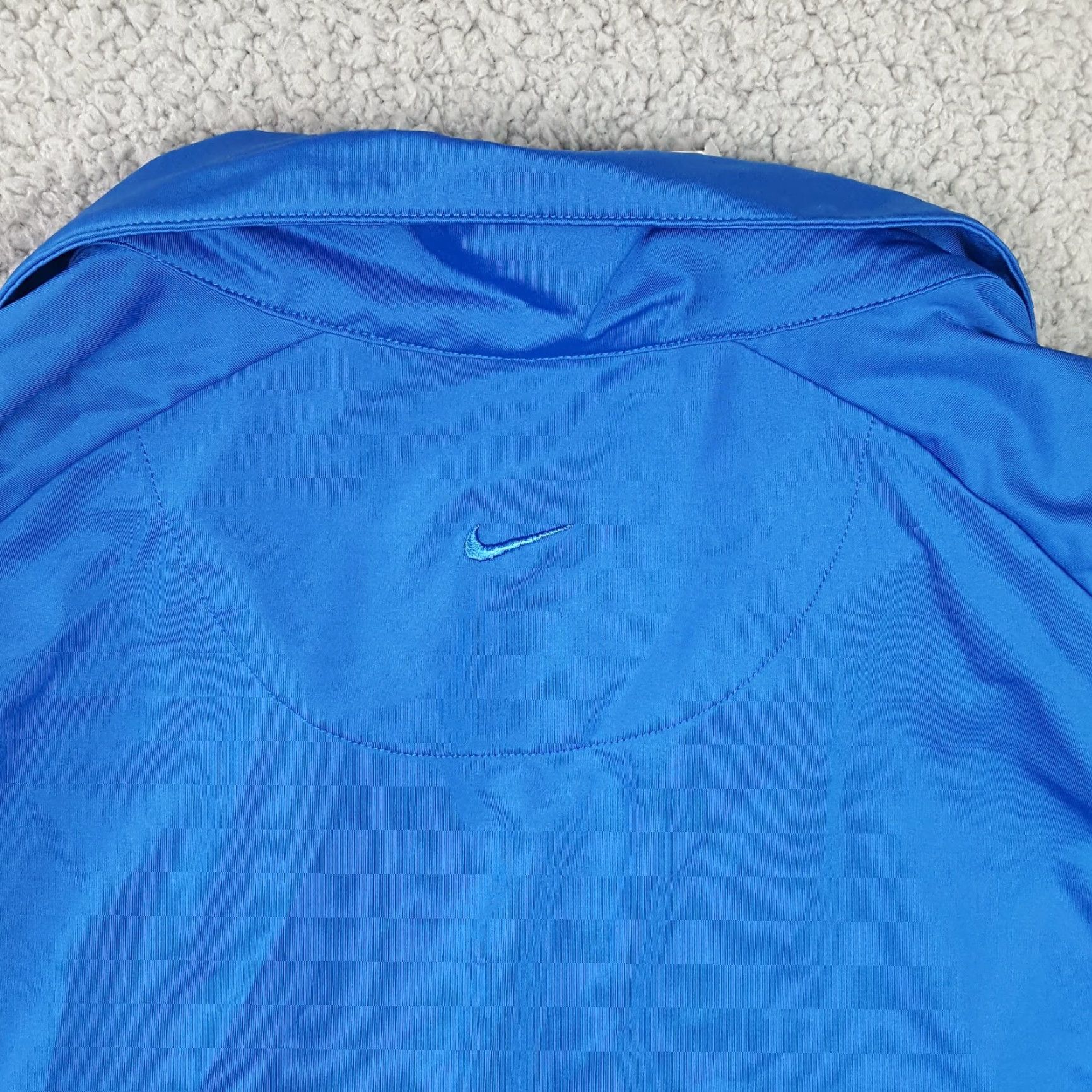Nike VINTAGE Nike Golf Blue Short Sleeve Womens Large Athletic Workout Gym Tennis T Shirt Top Size L / US 10 / IT 46 - 4 Thumbnail