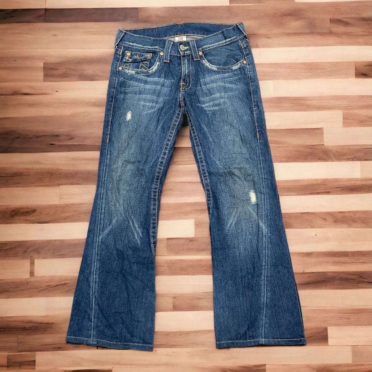 Rare Flared Distressed True Religion Jeans Size 32 JOEY