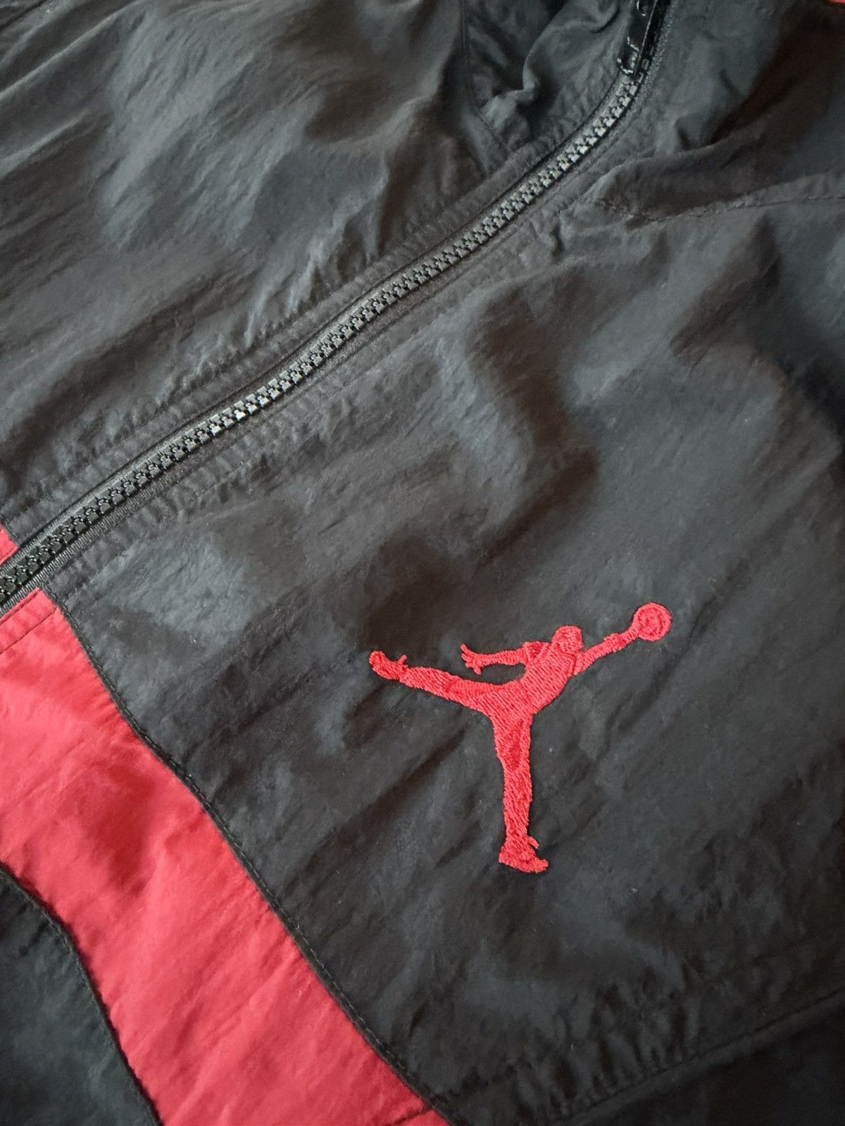 Nike Nike Air Jordan AJ 5 Retro Vault Jacket Size US L / EU 52-54 / 3 - 3 Thumbnail