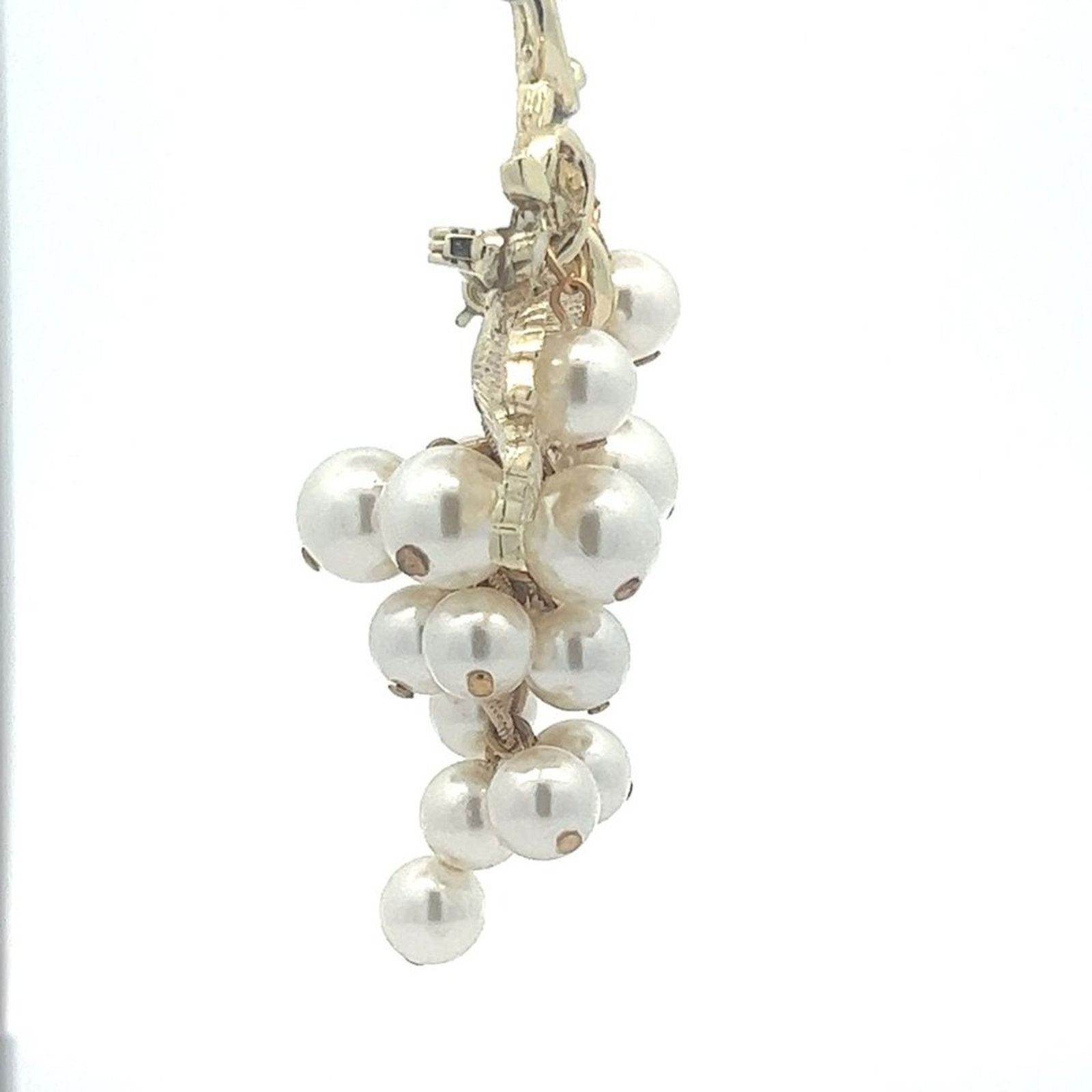 & Other Stories Vintage 1950s Era Dangling Grape Faux Pearl Cluster Brooch Size ONE SIZE - 9 Thumbnail