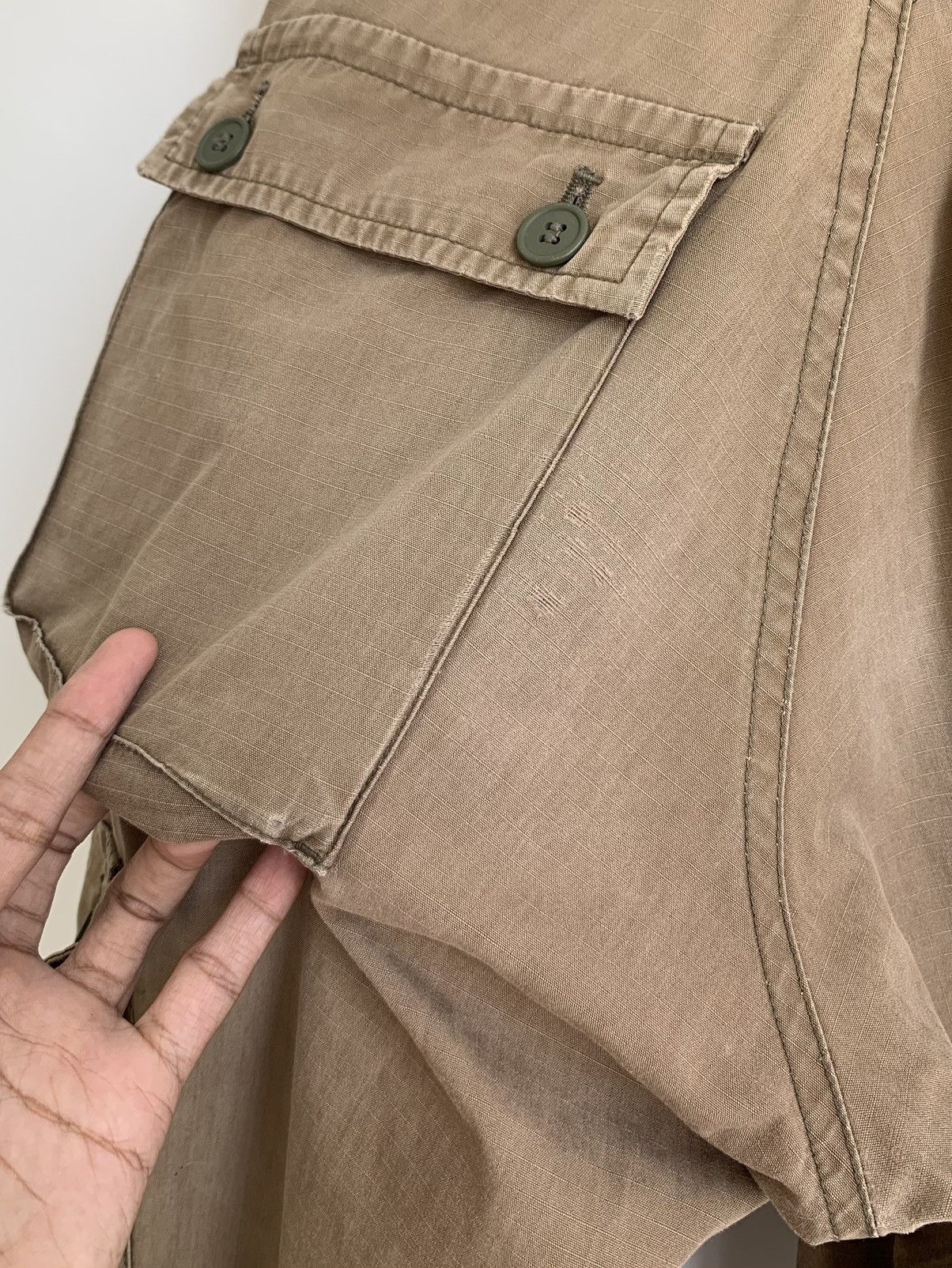Bape Vintage A Bathing Ape Bape Distressed Cargo Pant Size US 30 / EU 46 - 13 Thumbnail