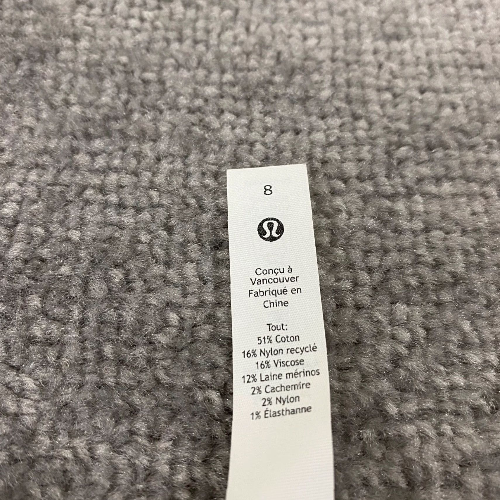 Lululemon VINTAGE Lululemon Sweater Women's 8 Knit Heavyweight Mock Neck Pullover Green Fall Winter Casual, Workwear Size M / US 6-8 / IT 42-44 - 4 Thumbnail