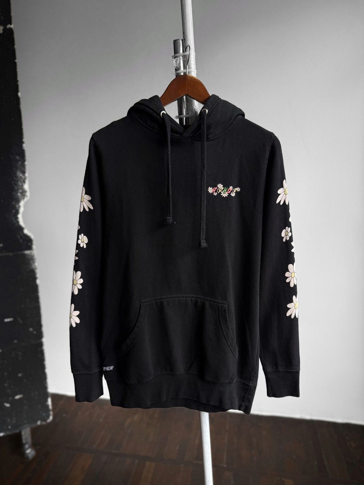 RIPNDIP Ripndip Floral Lord Nermal Graphic Print Hoodie Sweatshirt Size XS / US 0-2 / IT 36-38 - 2 Thumbnail
