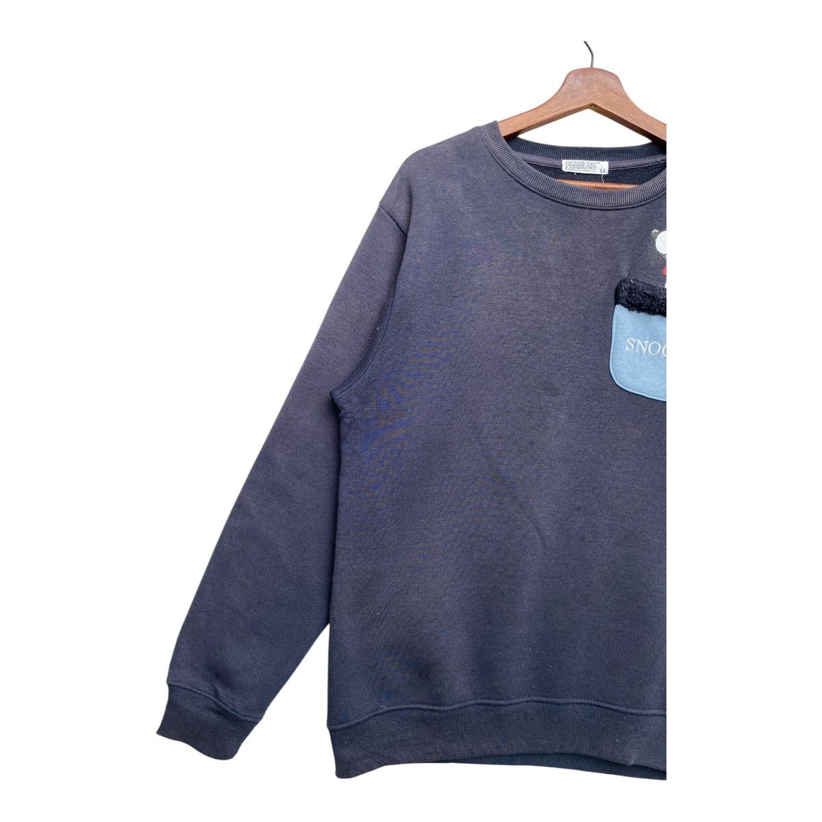 Peanuts Peanuts Snoopy Sweatshirt Pocket Pullover Jumper Crewneck Size US L / EU 52-54 / 3 - 3 Thumbnail