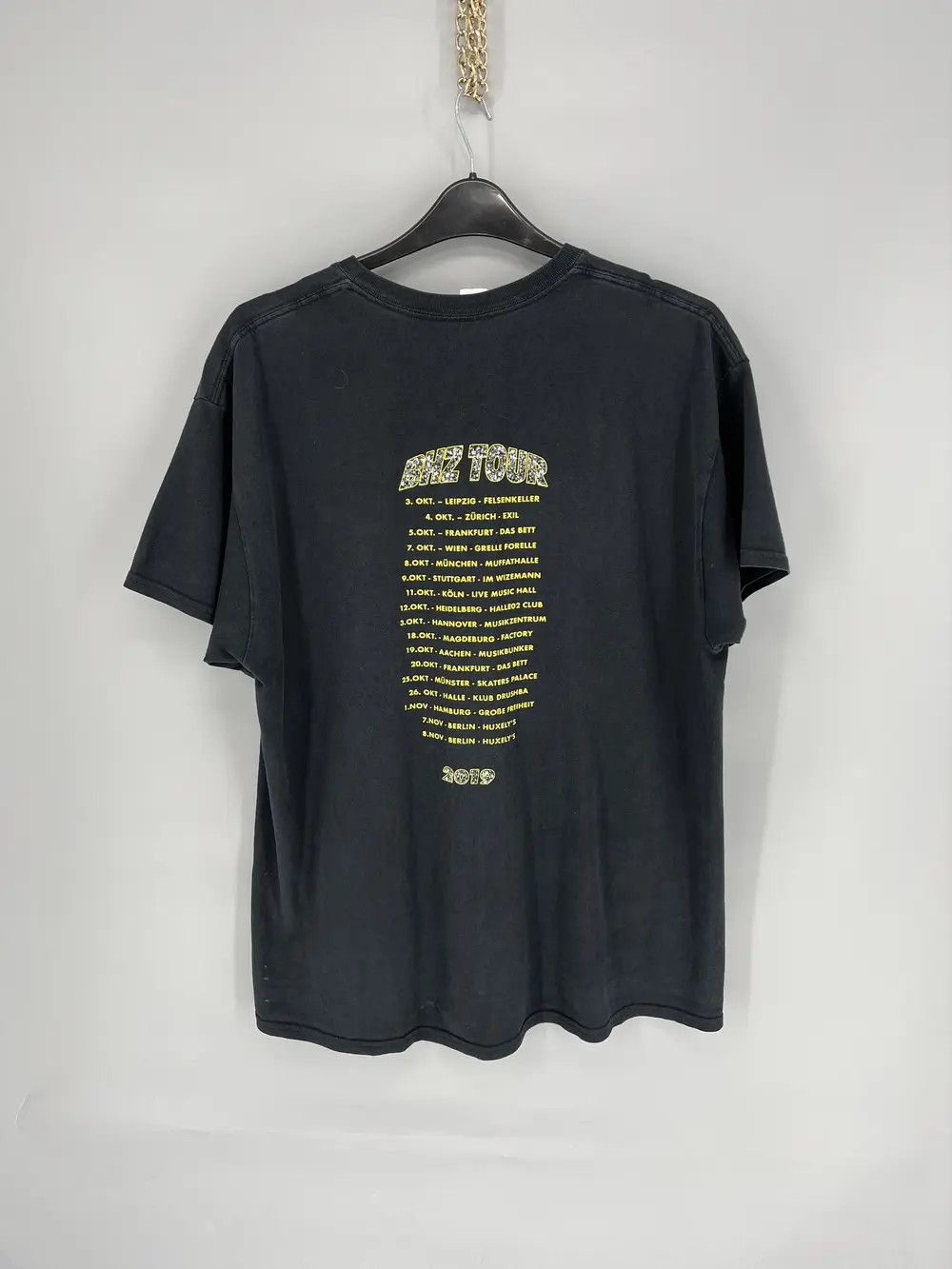 Band Tees × Rap Tees Vintage Tshirt Y2K Bananahaze "BHZ" Tour 2019 Size US L / EU 52-54 / 3 - 11 Thumbnail