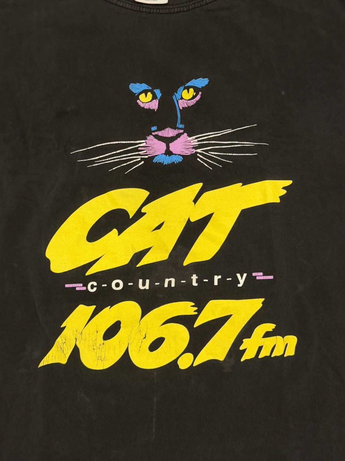 Vintage Vintage thrashed & faded cat country radio black tee Size US XL / EU 56 / 4 - 1 Thumbnail
