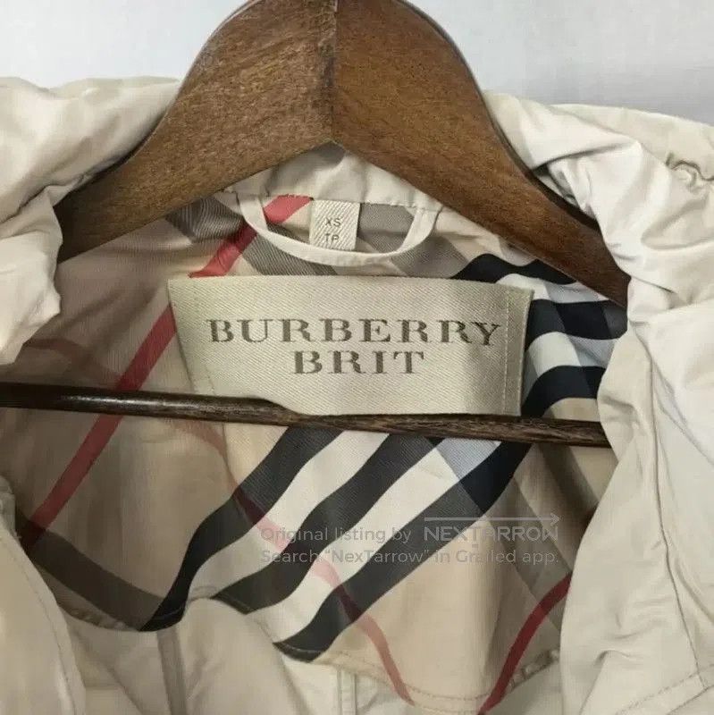 Burberry Burberry Beige Women's Trench Coat. Size XS / US 0-2 / IT 36-38 - 3 Thumbnail
