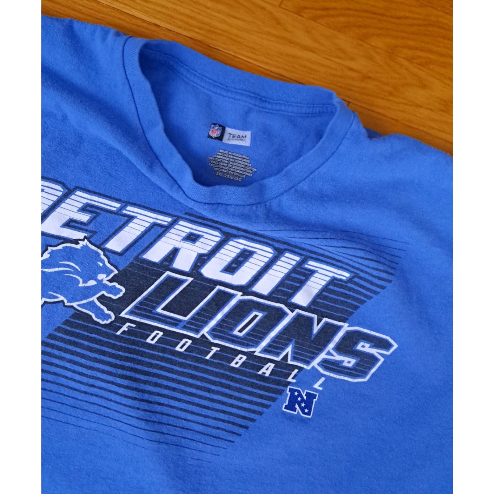 NFL NFC Detroit Lions NFL T-Shirt Blue 2XL Men Short Sleeve Regular Size 2XL Size US XXL / EU 58 / 5 - 2 Thumbnail
