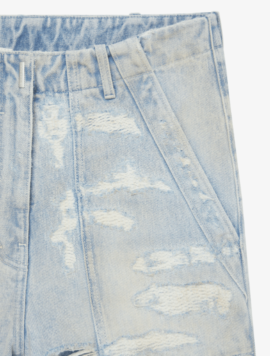 o1srvl11e0524 Shorts in Light Blue