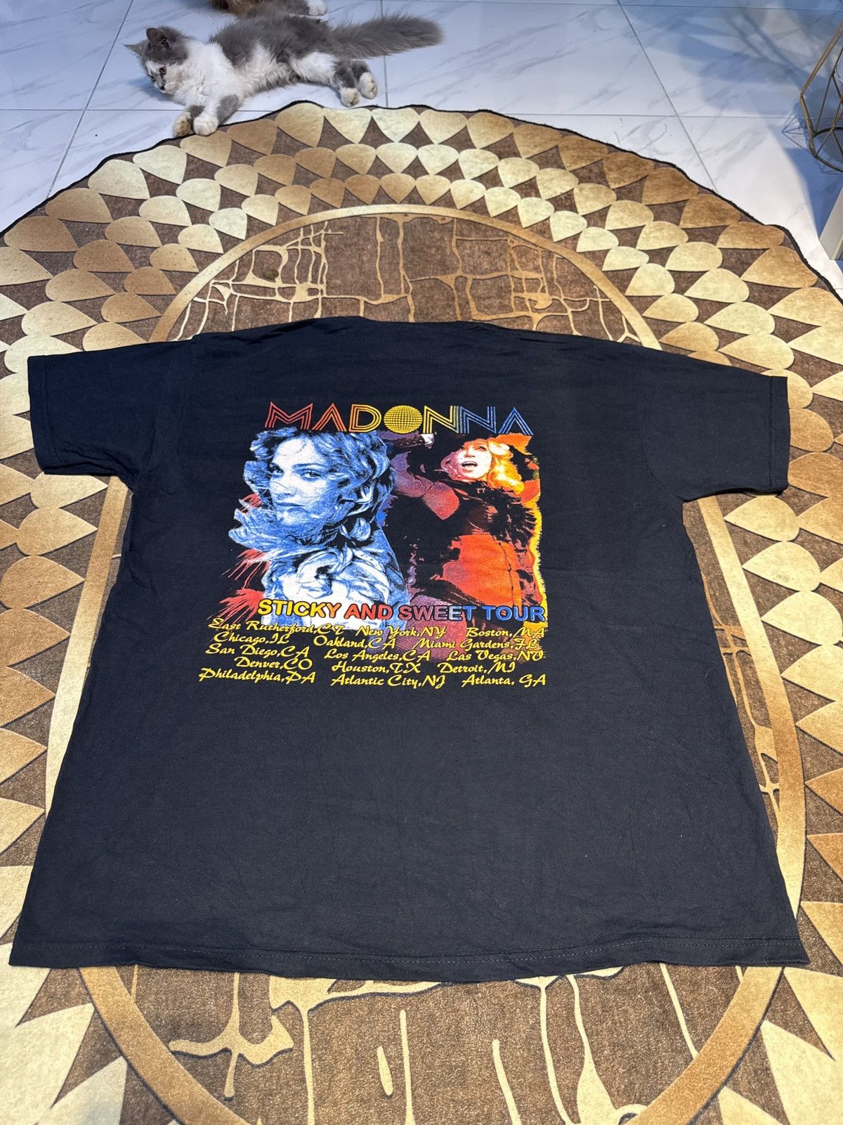 Vintage 🔥Vintage Madonna Sticky and sweet tour🔥 Size US XL / EU 56 / 4 - 13 Thumbnail